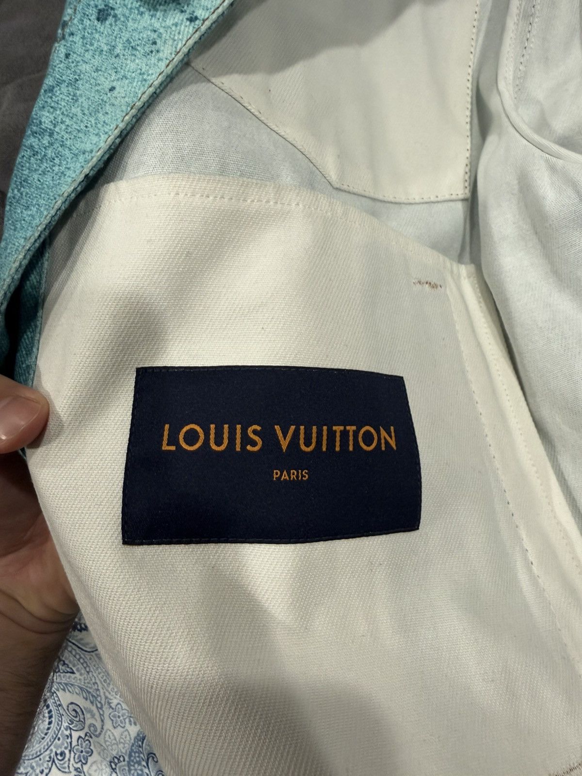 Louis Vuitton Louis Vuitton Monogram Spray Denim Jacket Size US L / EU 52-54 / 3 - 8 Thumbnail