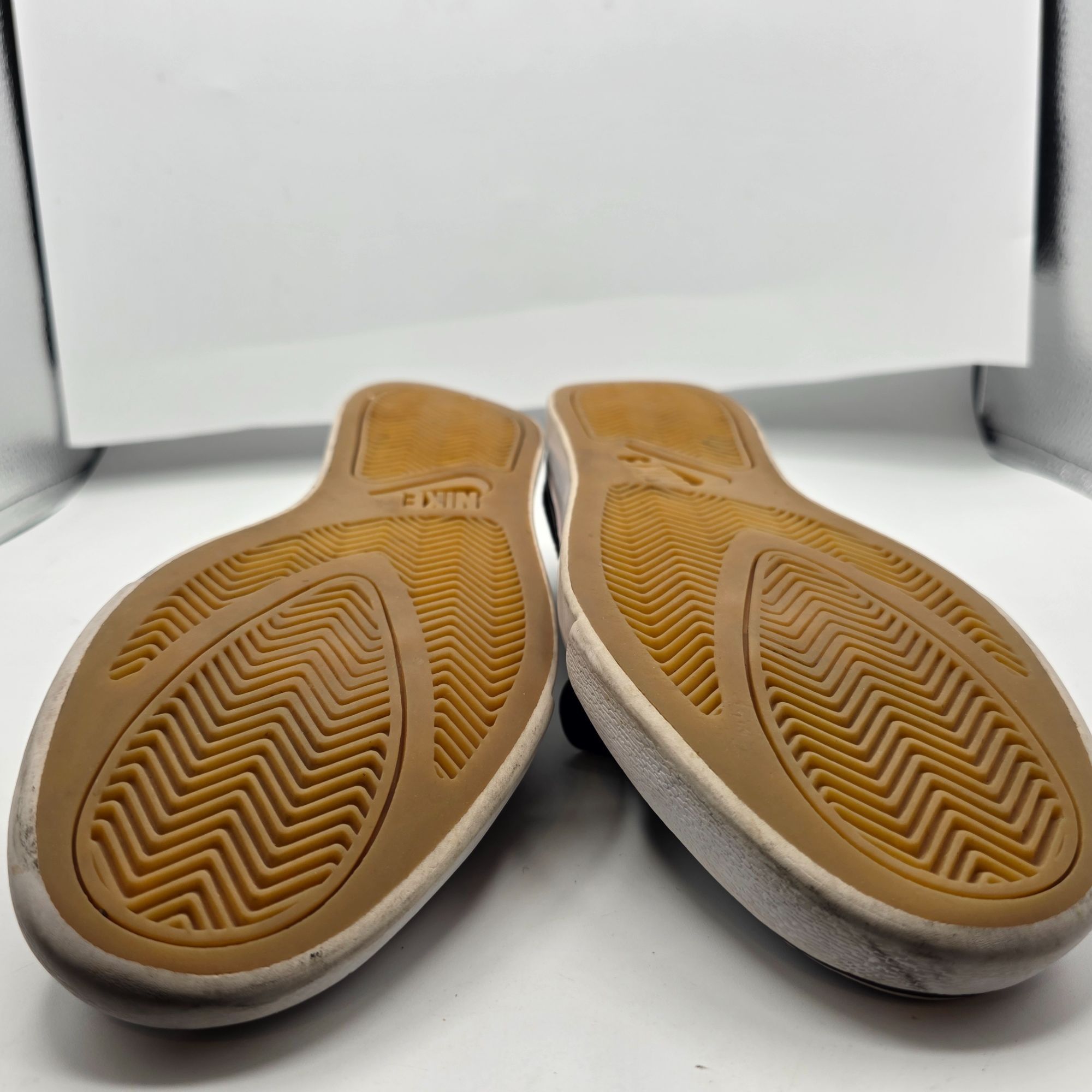 Nike Nike Court Royale AC Womens 9 Black Slip On Sneakers Casual Size US 9 / IT 39 - 11 Thumbnail
