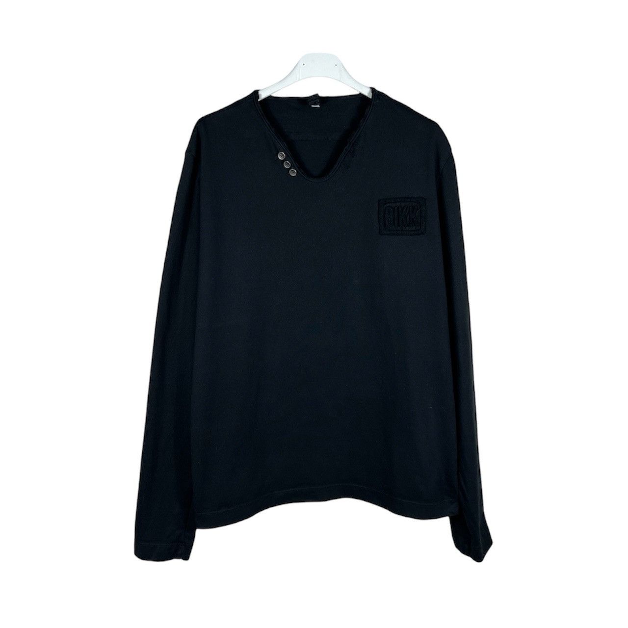 Dirk Bikkembergs Archive Dirk Bikkembergs v-neck buttons long sleeve tee logo Size US M / EU 48-50 / 2 - 1 Thumbnail
