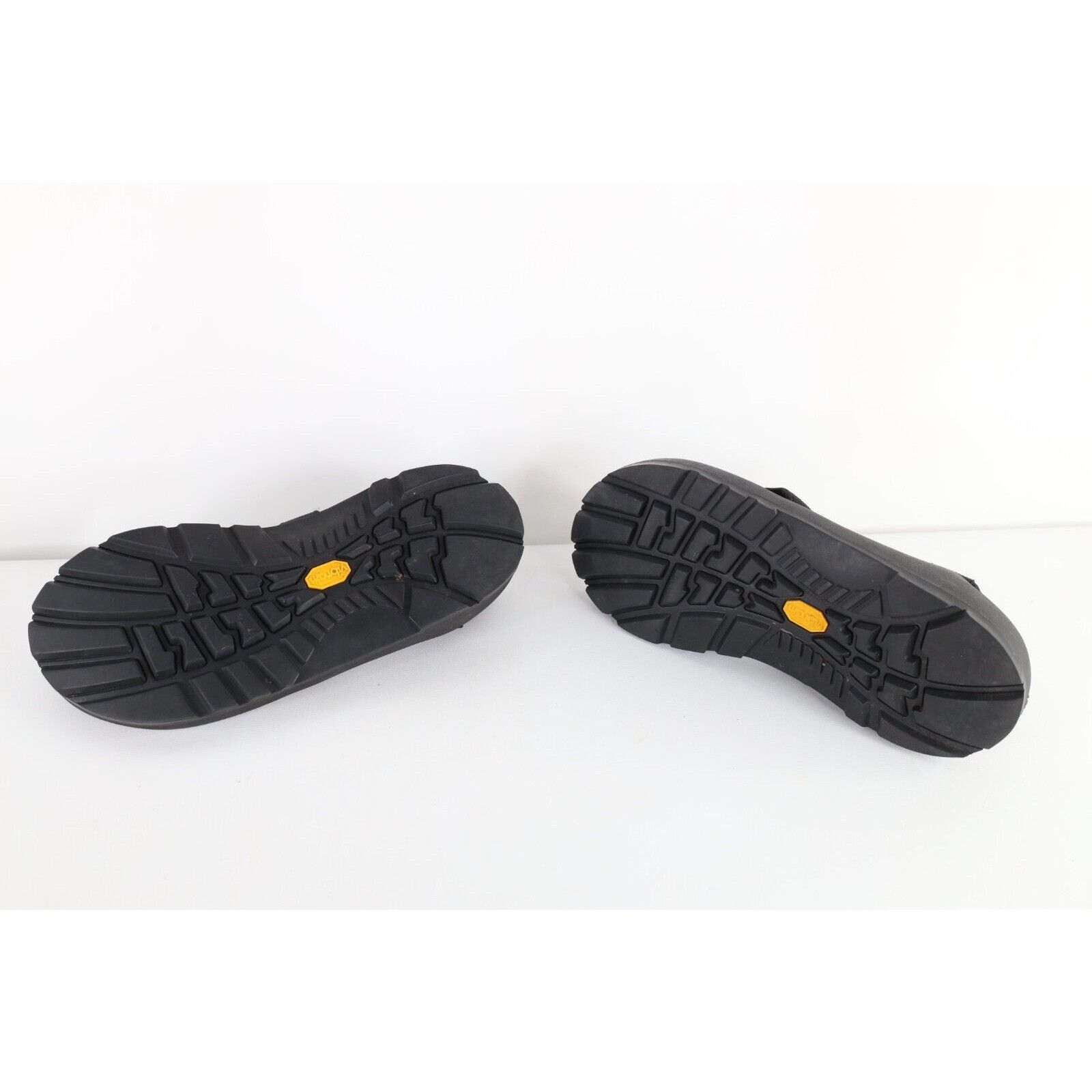 Chaco Chaco Sandals Vibram Sole Classic Z/1 Strap Sandals Size US 9 / EU 42 - 9 Thumbnail