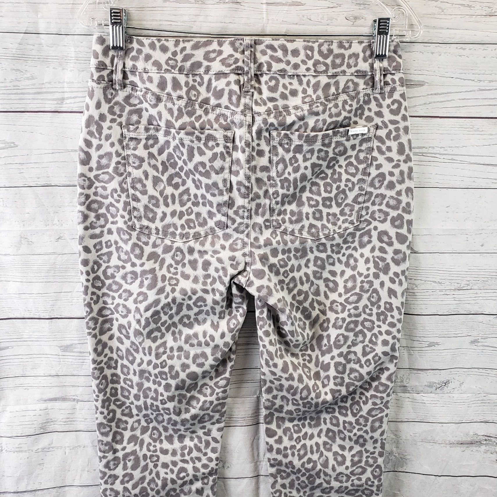 White House Black Market White House Black Market Jeans Womens Skinny Ankle Sz 4 Gray Animal Print 28in Inseam Size 27" / US 4 / IT 40 - 4 Thumbnail