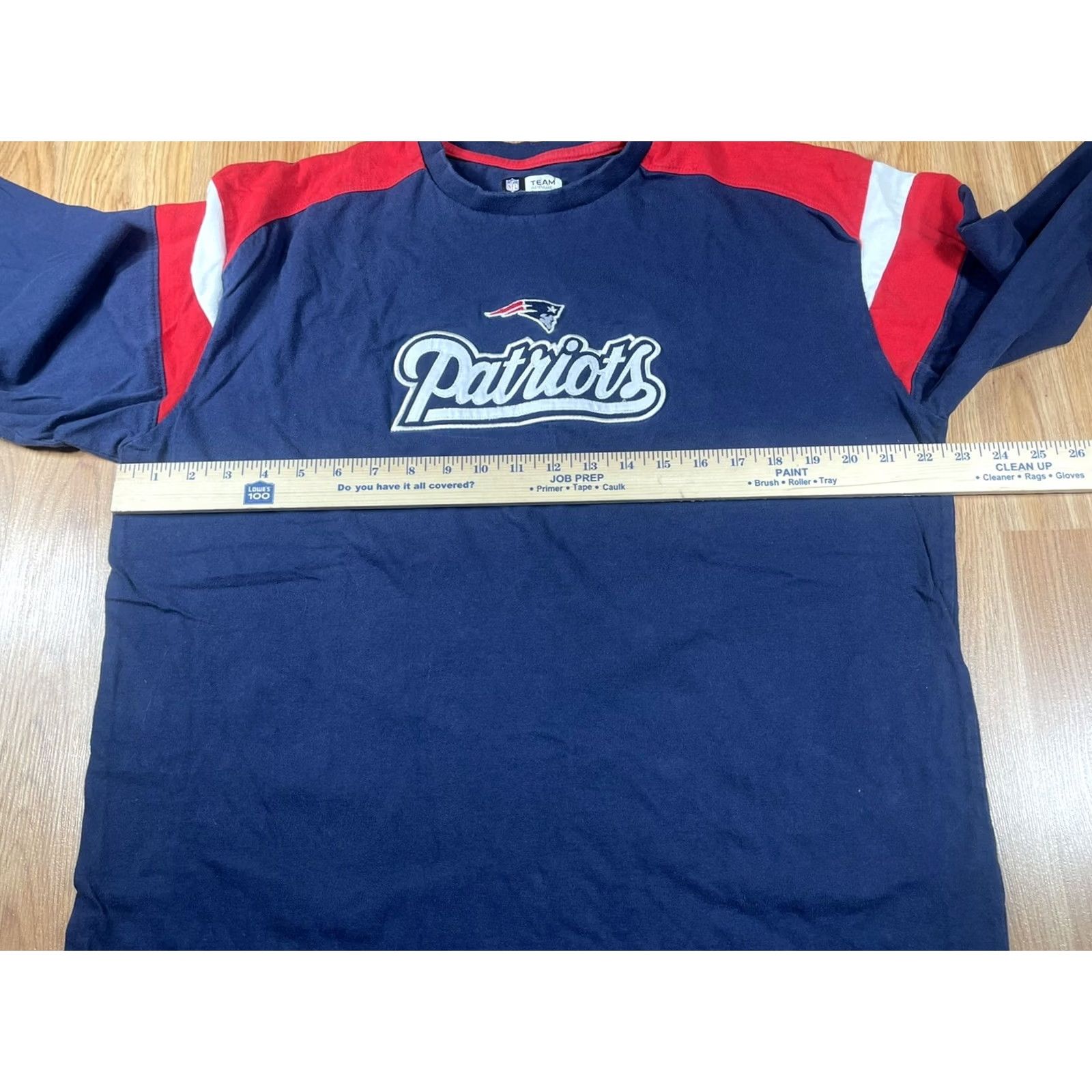 NFL New England Patriots NFL Team Apparel Long Sleeve Crew Neck T Shirt Mens L Blue Size US L / EU 52-54 / 3 - 5 Thumbnail