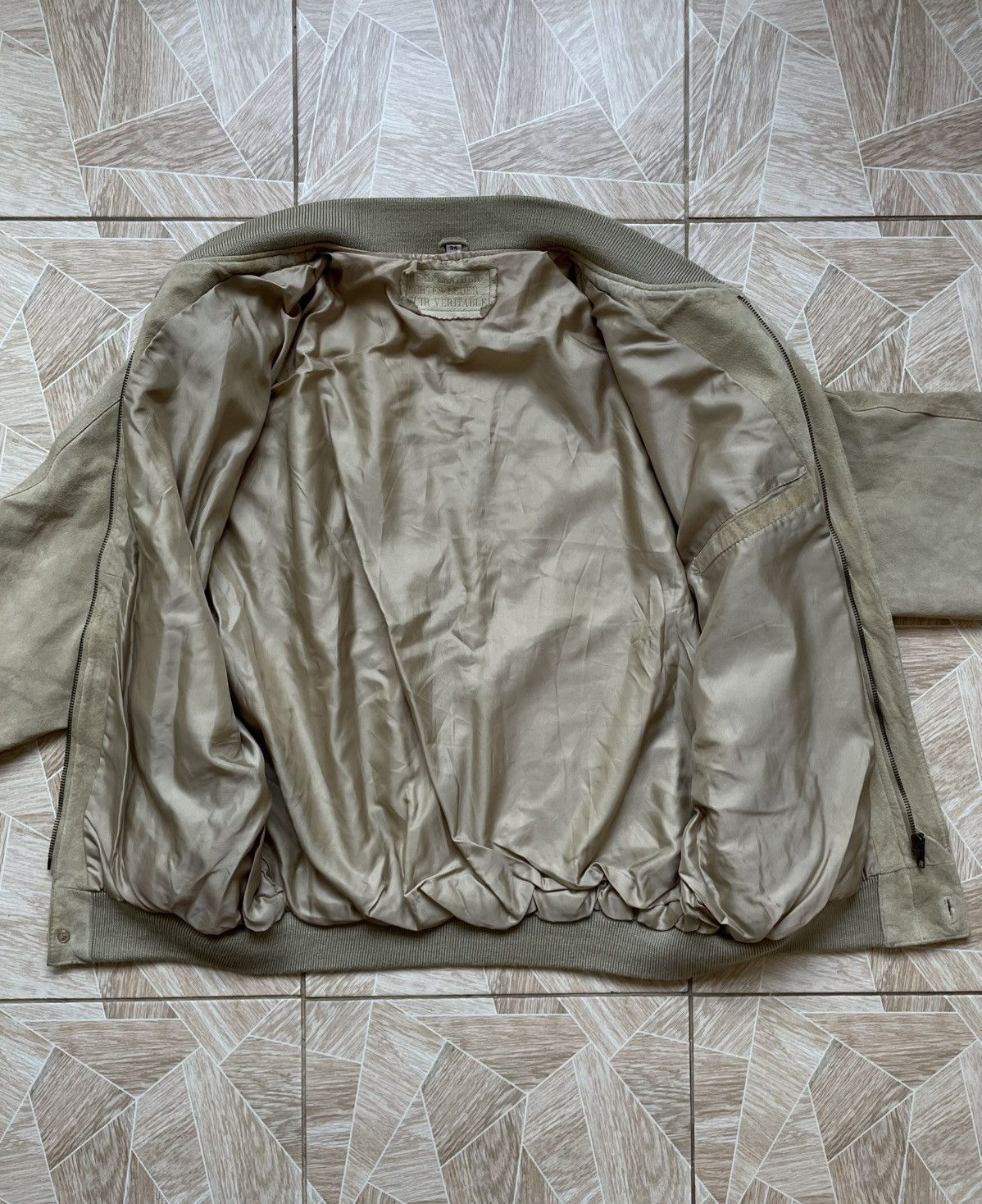 Designer × Leather × Vintage Real Leather Echtes Leder Cuir Veritable Suede Bomber Jacket Size US L / EU 52-54 / 3 - 9 Thumbnail