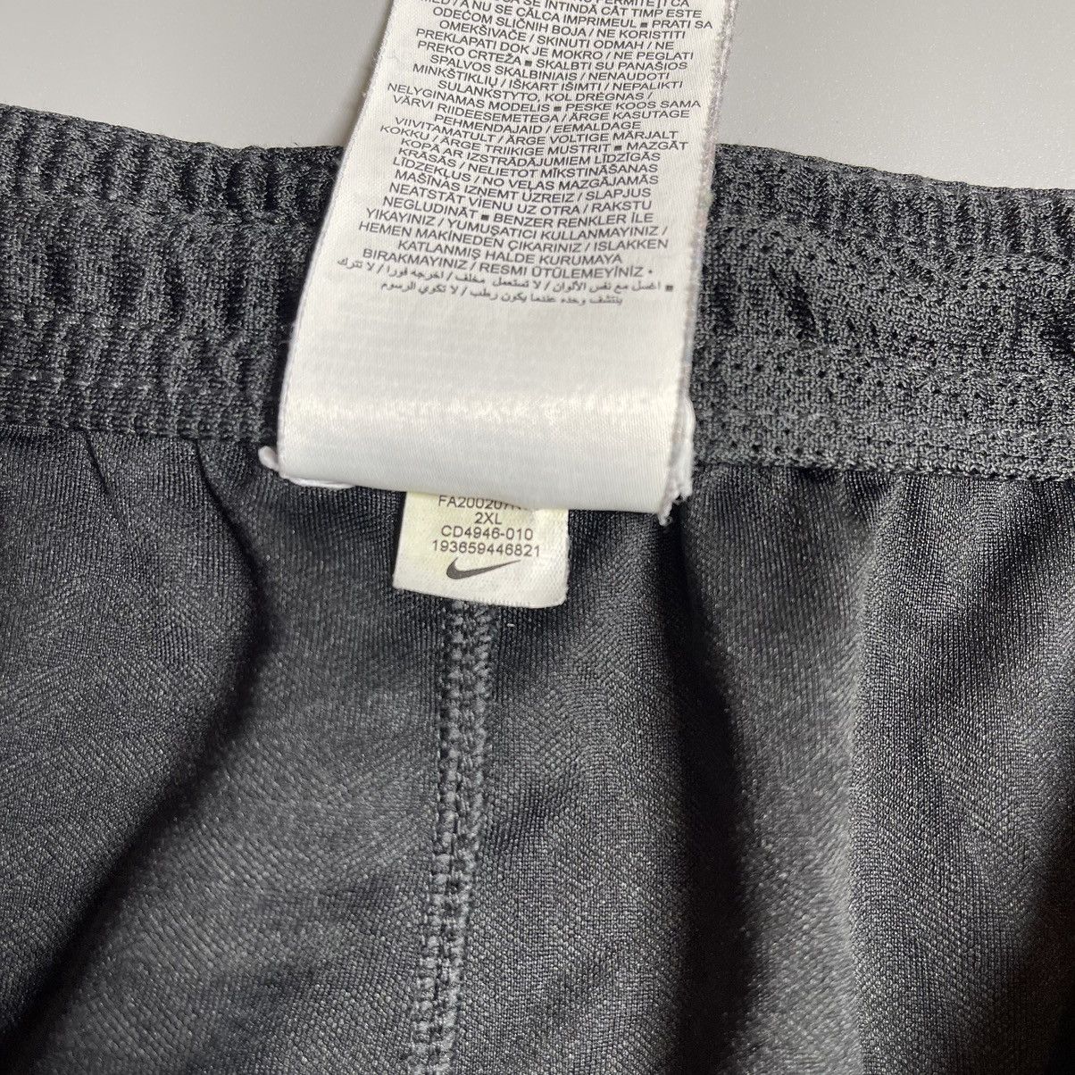 Nike × Vintage AS ROMA NIKE 2020/2021 FOOTBALL SOCCER TRAINING SHORTS Size US 41 - 6 Thumbnail