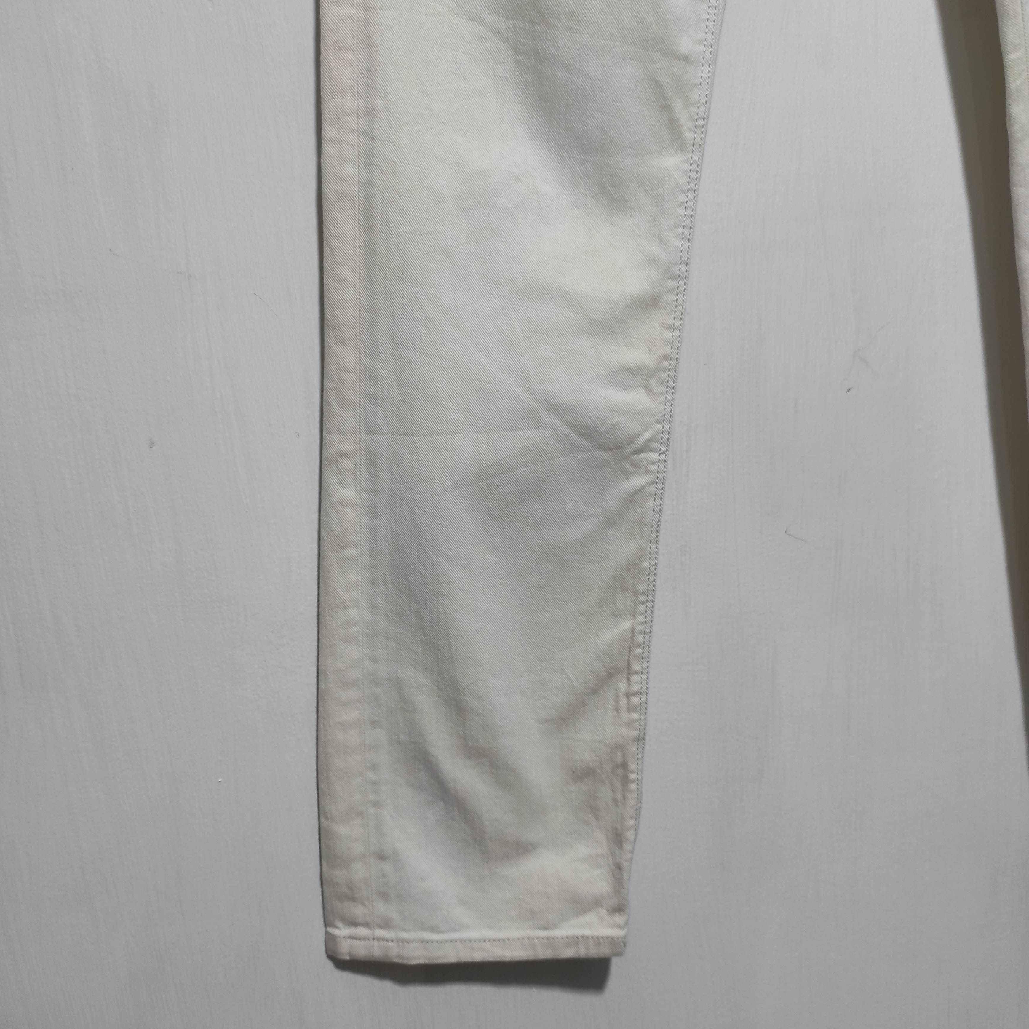 Prada Prada Logo White Denim Tapered Fit Jeans size 30 Size US 30 / EU 46 - 4 Thumbnail