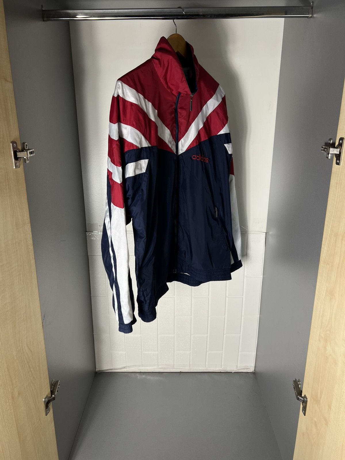 Vintage VERY RARE ADIDAS ORIGINAL EQUIPMENT RETRO SUIT CASUAL 90s Size US L / EU 52-54 / 3 - 9 Thumbnail