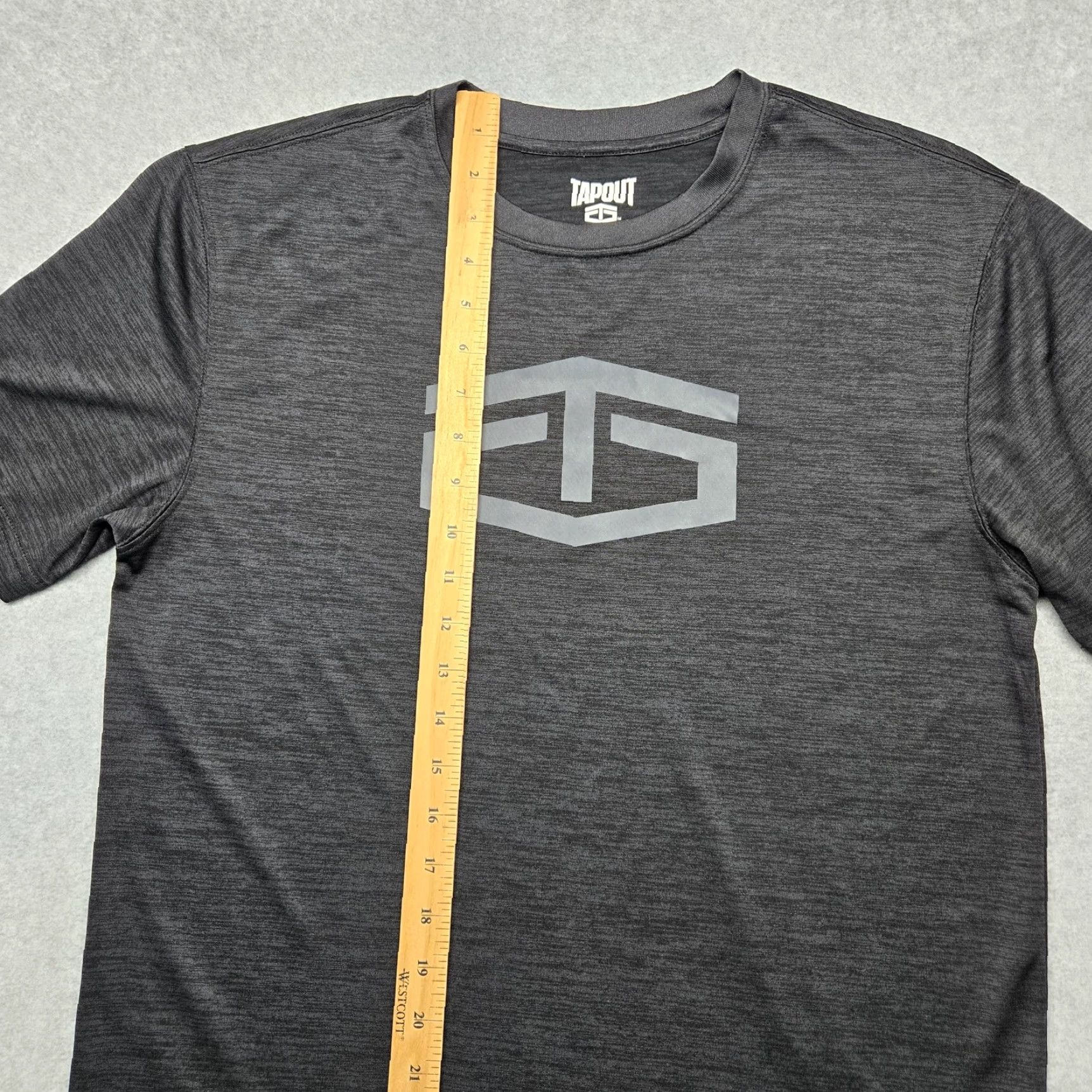 Tapout Tapout Shirt Mens Medium Black Gray Athletic Performance Tee Logo Lightweight Size US M / EU 48-50 / 2 - 4 Thumbnail