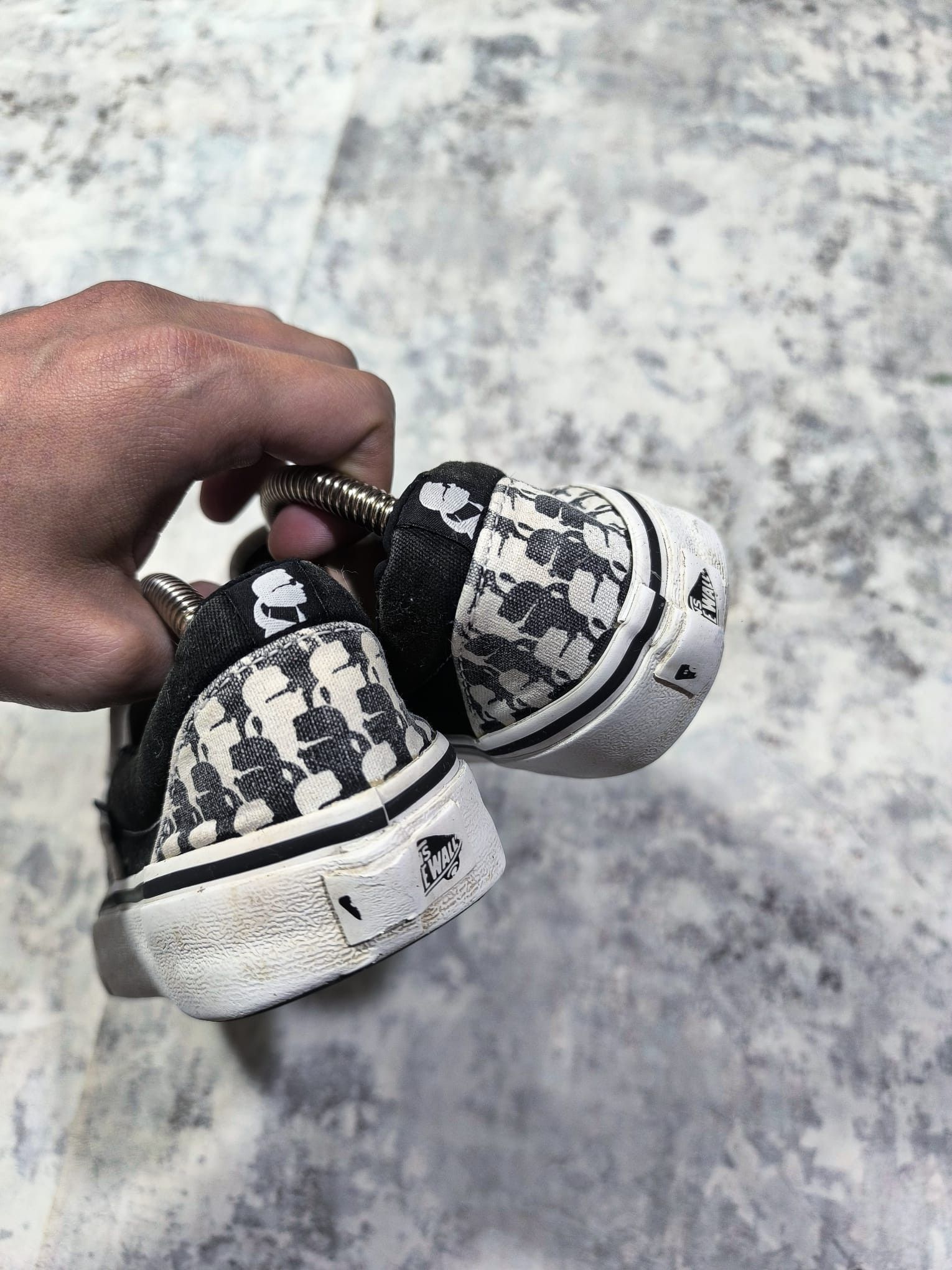 Vans checkered vans x karl lagerfeld sneakers 2017 Size US 7.5 / EU 40-41 - 3 Thumbnail