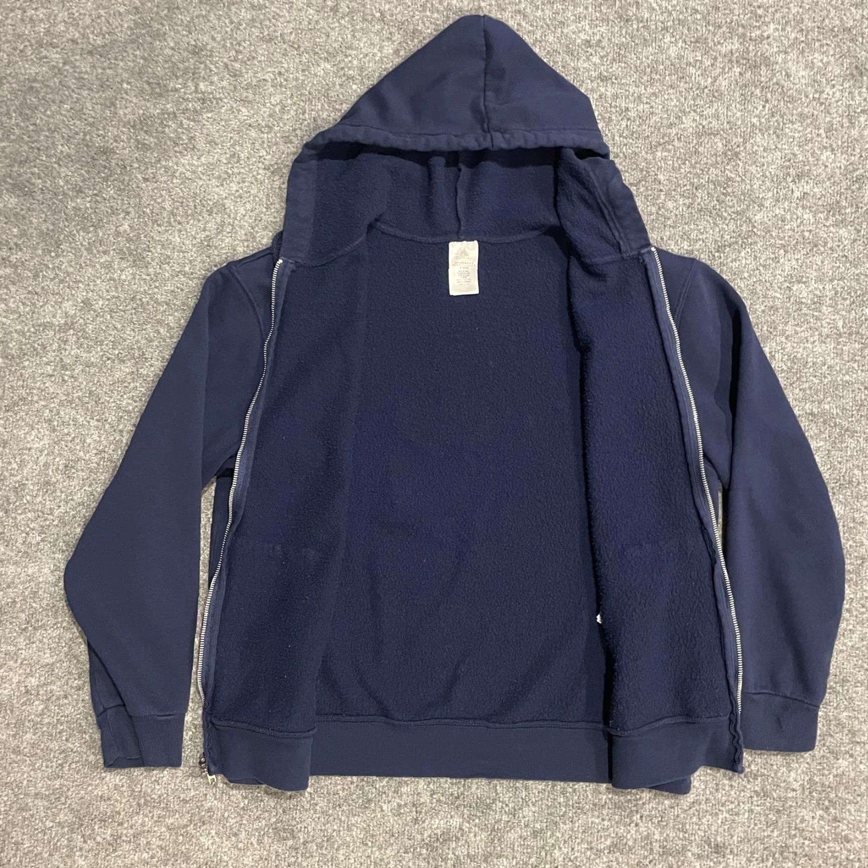Disney Disney Disneyland Mickey Mouse Full Zip Hoodie Sweatshirt Adult M Navy Blue Fleece Back Graphic Print Logo Zipper Mens Sportswear Size US M / EU 48-50 / 2 - 4 Thumbnail
