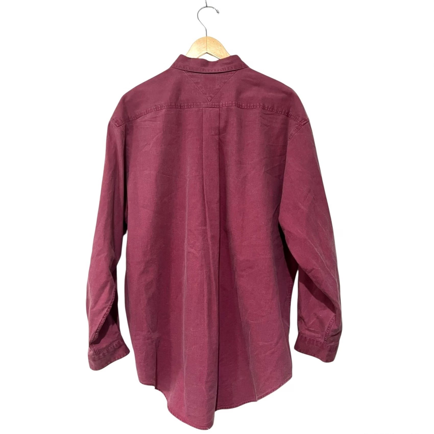 Tommy Hilfiger Tommy Hilfiger Vintage Mens L Shirt Button Up Embroidered Crest Pockets Red Size US L / EU 52-54 / 3 - 5 Thumbnail