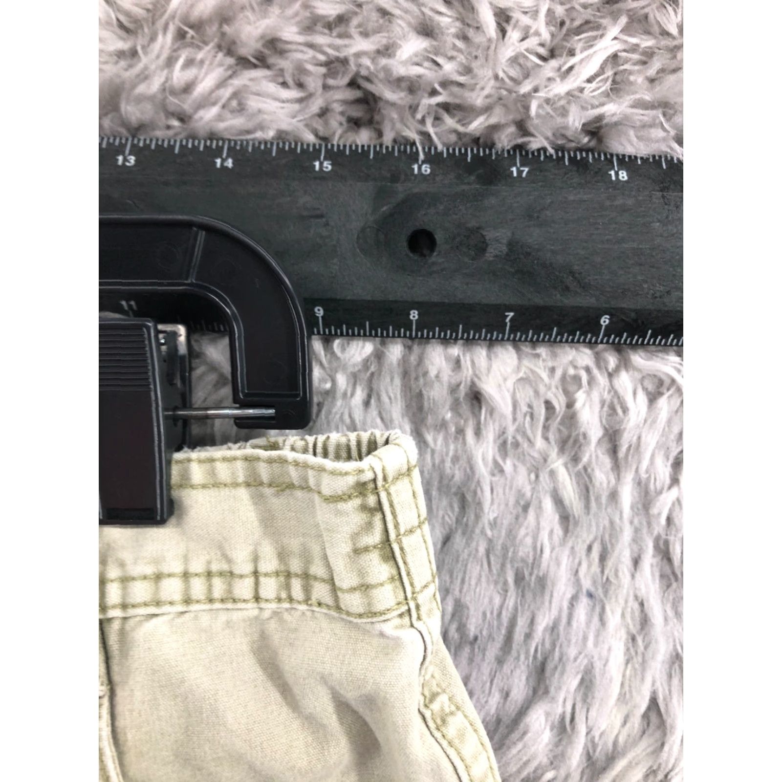 Vintage Unbranded Cargo Shorts Mens 36 Beige Cotton Blend 5-Pocket Regular Mid Rise Canvas Size US 36 / EU 52 - 2 Thumbnail
