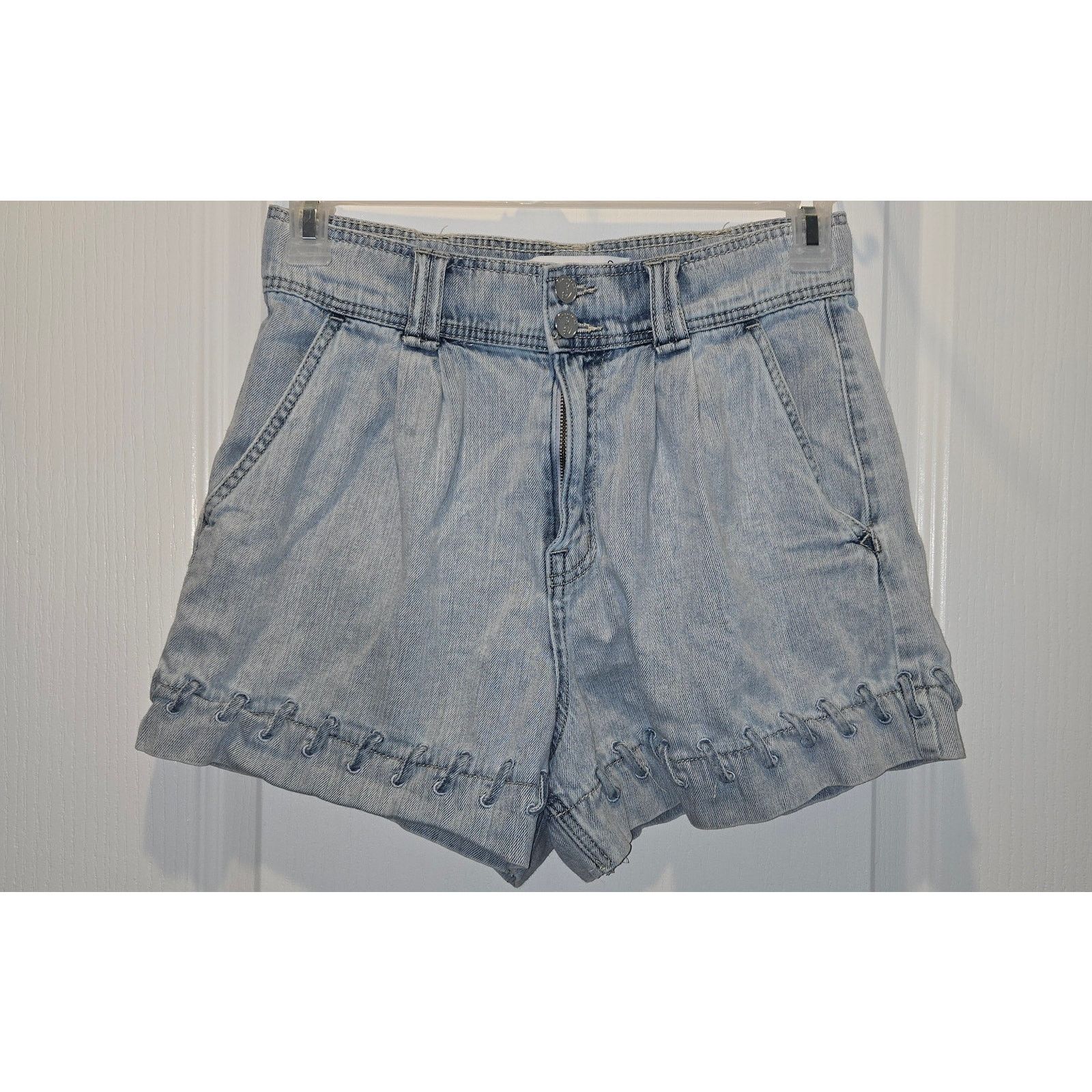 Sam Edelman Sam Edelman Elena Short sz 30 Size 30" / US 8 / IT 44 - 1 Thumbnail