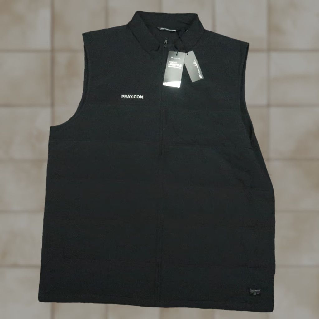 TravisMathew Travis Mathew Vest Men XXL Black Golf NWT Full Zip Pockets Quilted Size US XXL / EU 58 / 5 - 1 Thumbnail
