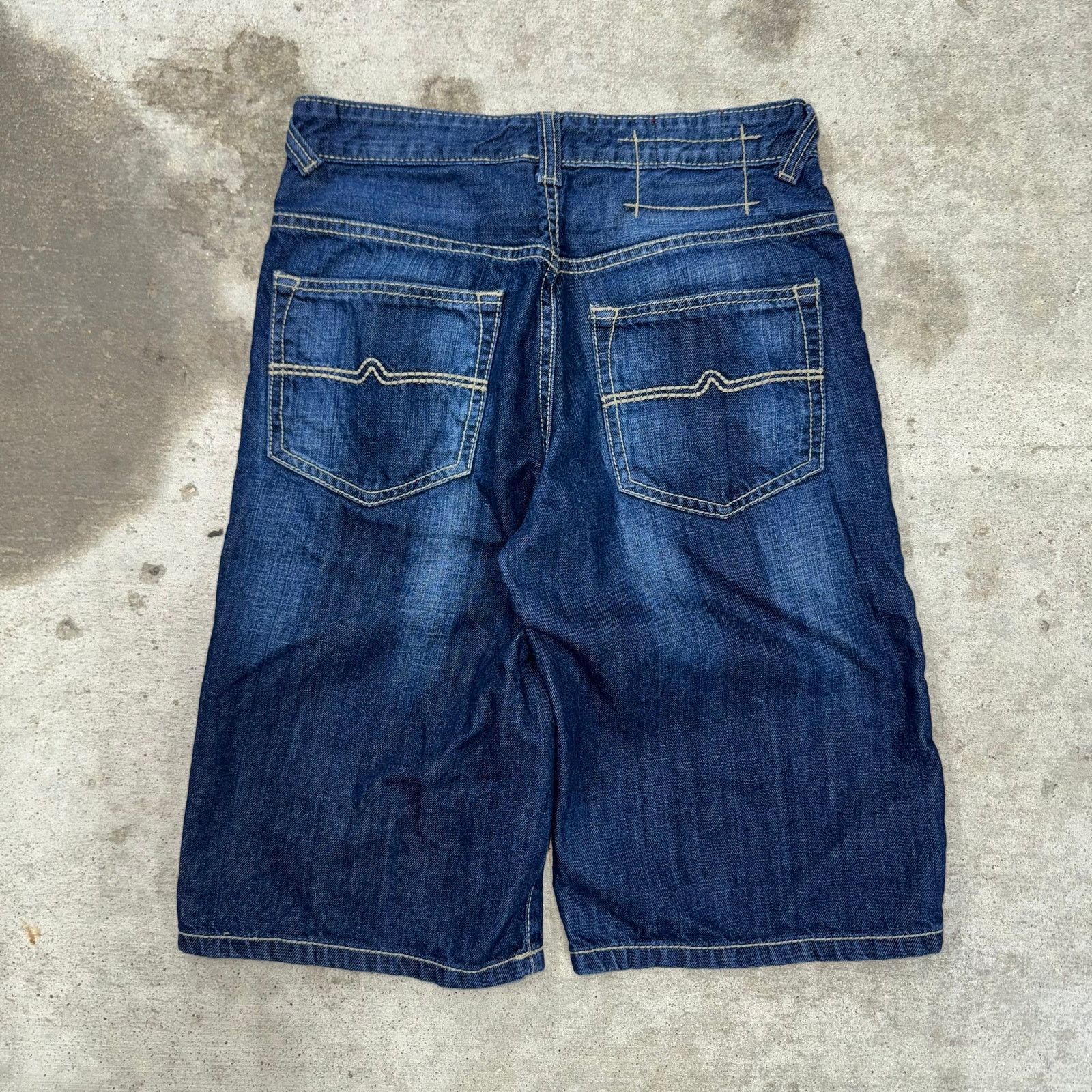 Ecko Unltd. Vintage Y2K Ecko UNLTD dark wash 2000s hip hop denim jorts Size US 30 / EU 46 - 1 Thumbnail