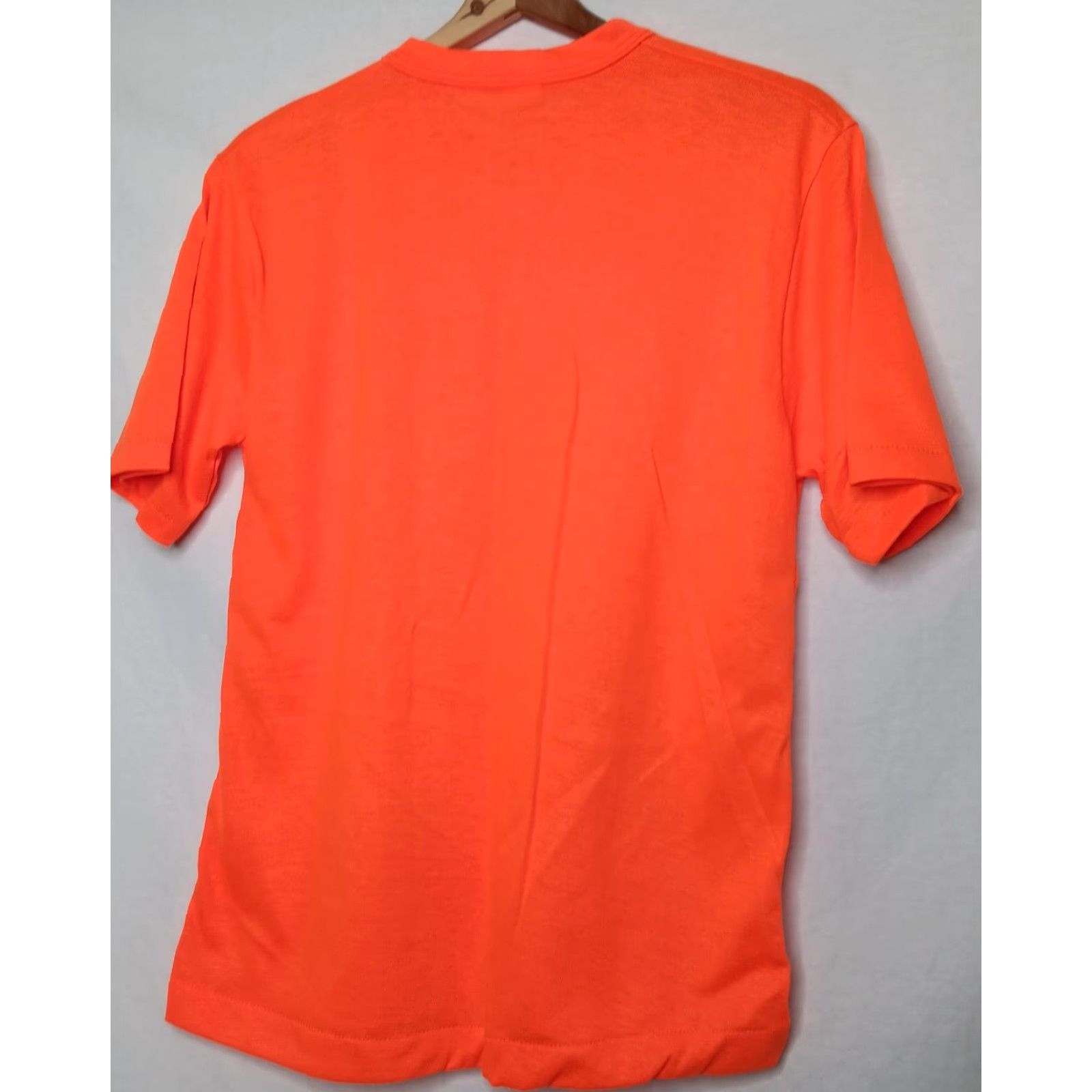 Vintage VINTAGE Crafted With Pride In America T Shirt M Orange Blaze Orange Hunting Retro Safety Single Stitch Hem Men Size M Shirts Size US M / EU 48-50 / 2 - 3 Thumbnail
