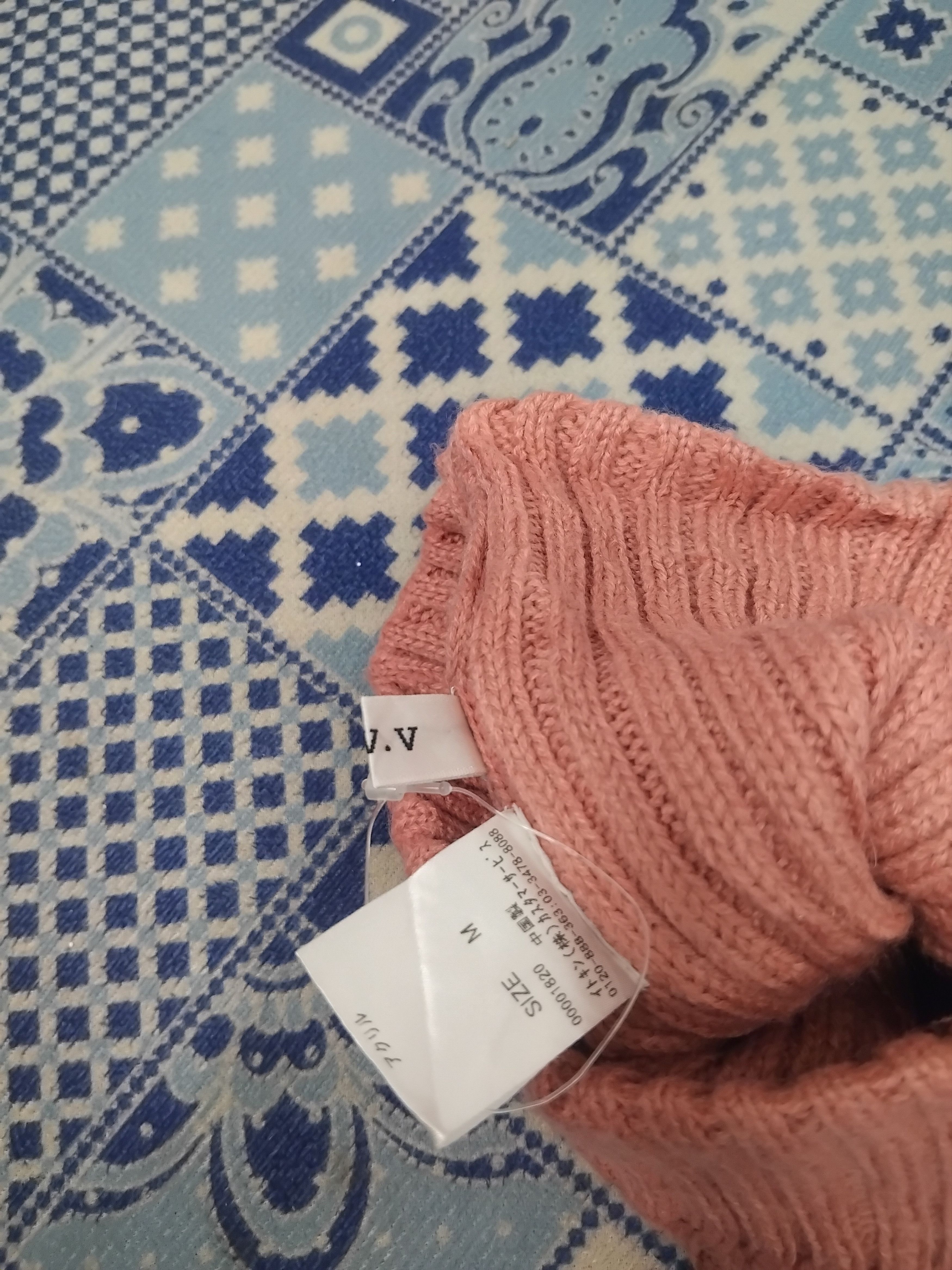 Issey Miyake 💥A.v.v peach colour Beanie hat Size ONE SIZE - 3 Thumbnail