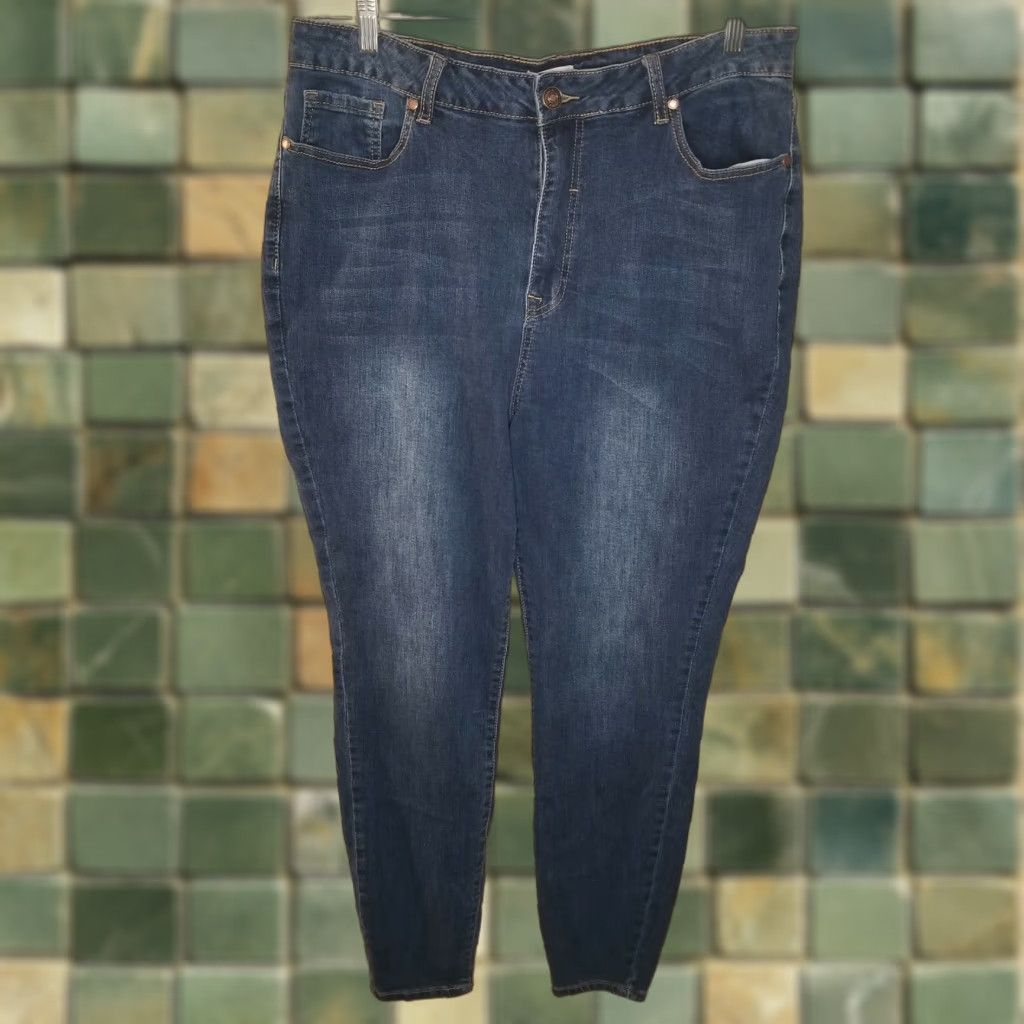 Forever 21 Forever 21 Jeans Womens Skinny Size 16 Blue Size 38" / US 16 / IT 52 - 1 Thumbnail