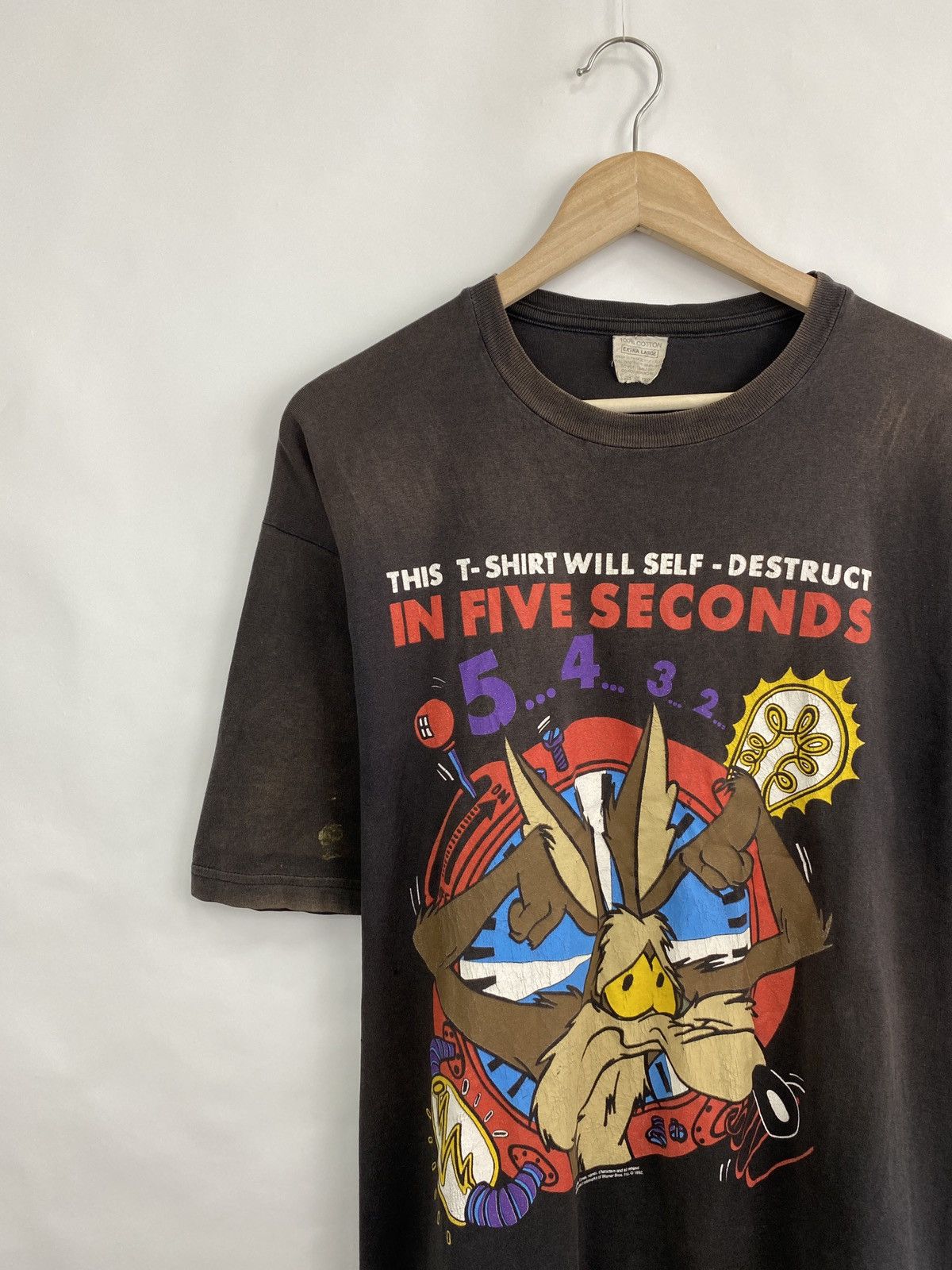 Cartoon Network × Vintage × Warner Bros Vintage 1992 Willie E Coyote This T-Shirt Will Self Destruct Size US XL / EU 56 / 4 - 2 Thumbnail