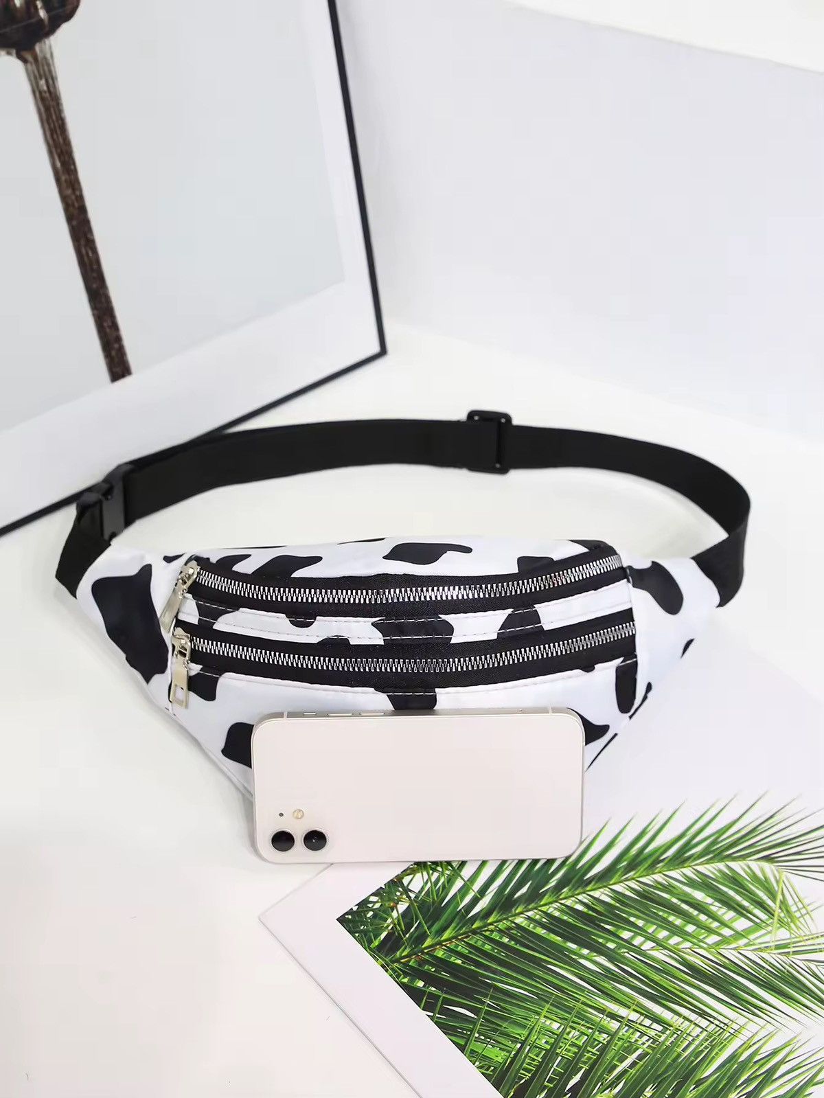 Japanese Brand Street Style Chest Bag Size ONE SIZE - 4 Thumbnail