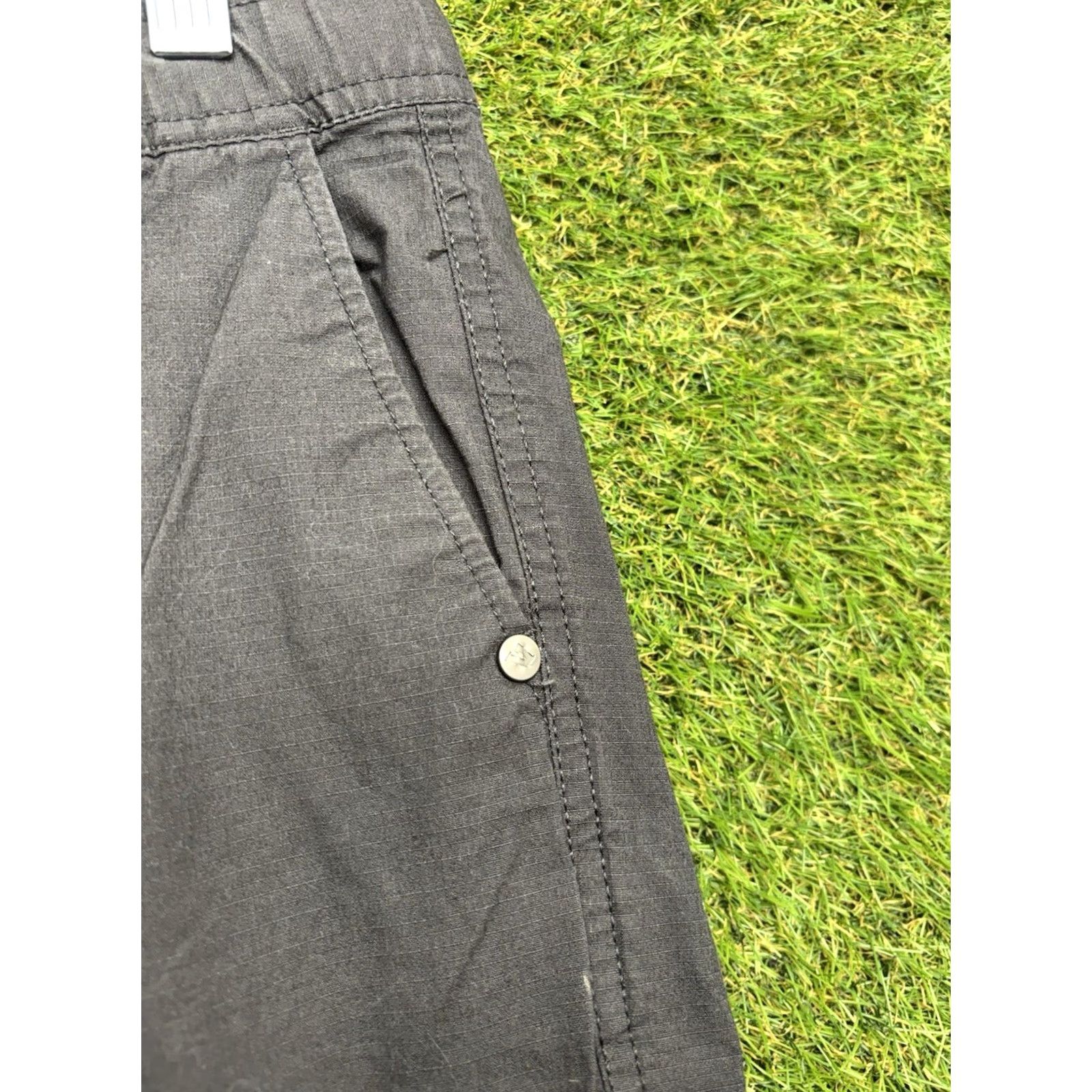 Vuori Vuori Ripstop Jogger Pants Womens Medium Black VW401 Size 32" / US 10 / IT 46 - 7 Thumbnail