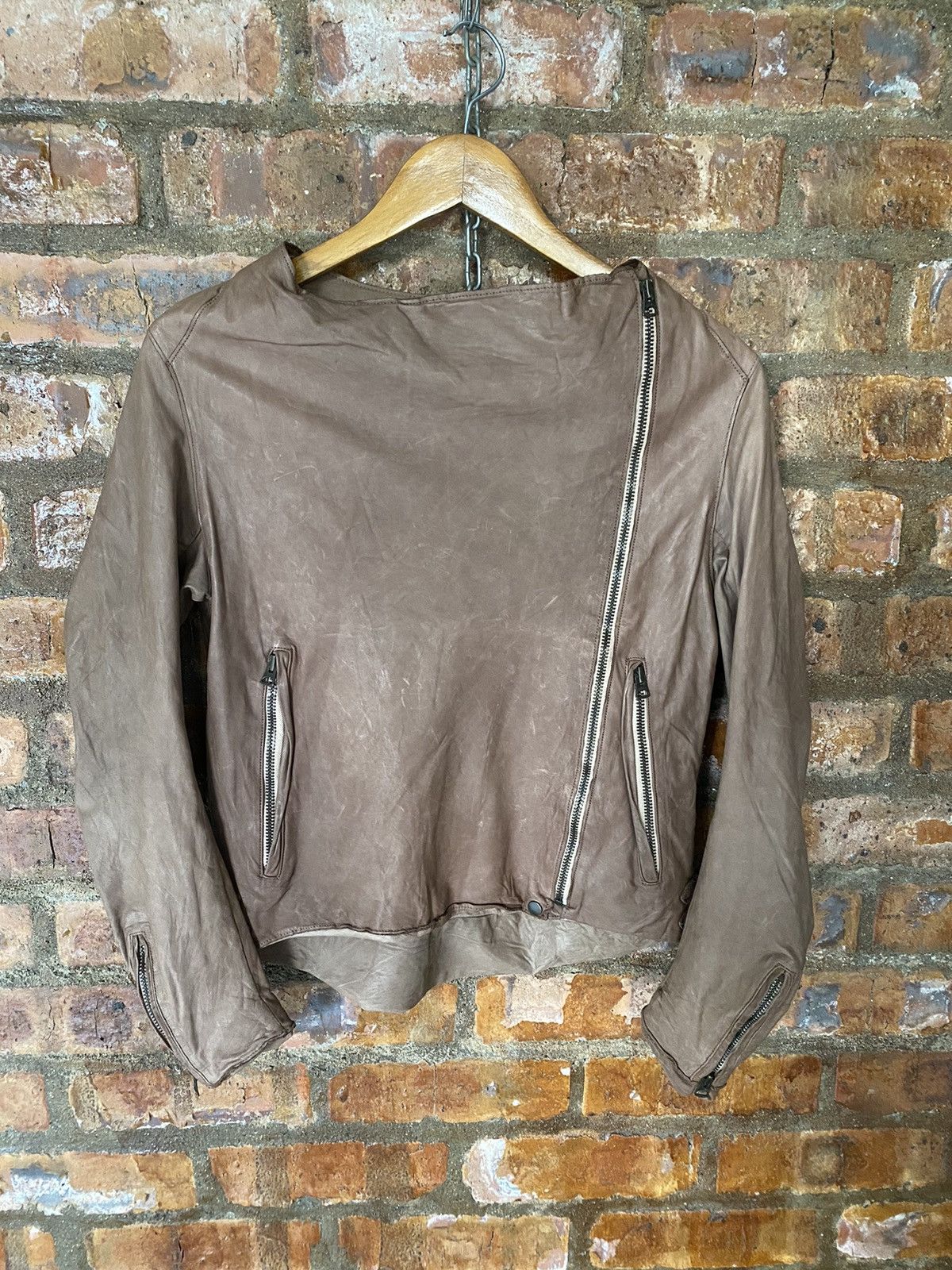 If Six Was Nine × Isamu Katayama Backlash × Japanese Brand 2000s Sisii Japan asymmetrical leather Jacket Size S / US 4 / IT 40 - 2 Thumbnail