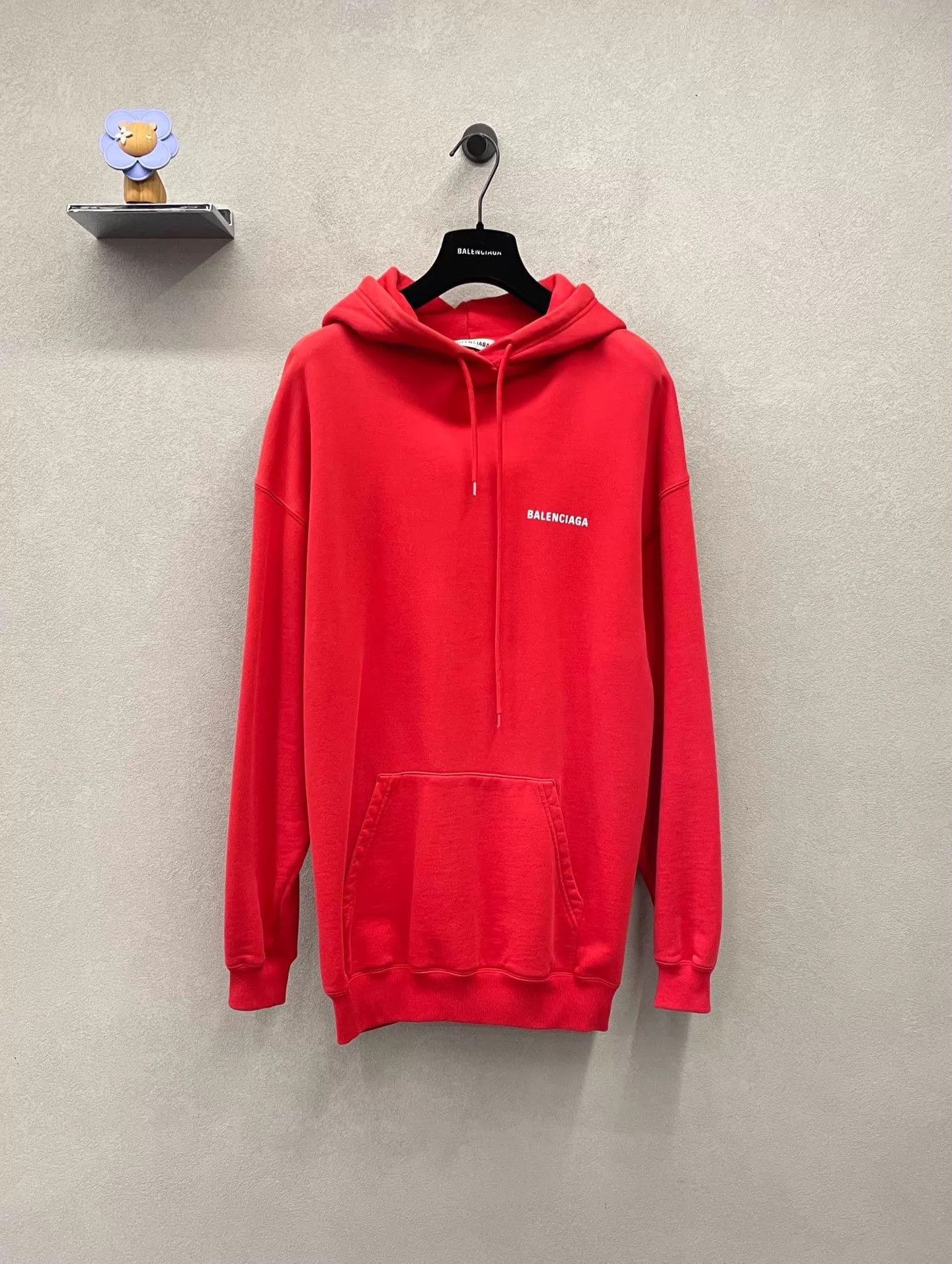 Balenciaga Balenciaga Red Sweatshirt XS Casual Versatile Size XS / US 0-2 / IT 36-38 - 1 Thumbnail