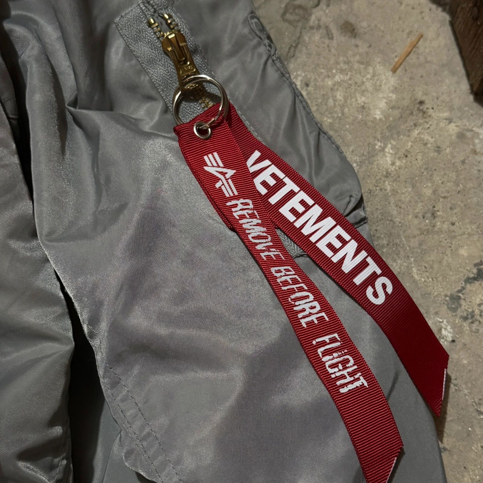 Alpha Industries × Vetements A/W 18 Vetements Alpha industries reversible oversizedbomber Size US XS / EU 42 / 0 - 15 Thumbnail