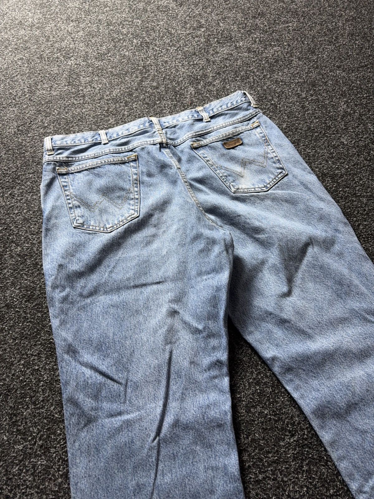 Wrangler 90s Wrangler USA Vintage Light Wash Straight Leg Jeans Size US 37 - 19 Thumbnail