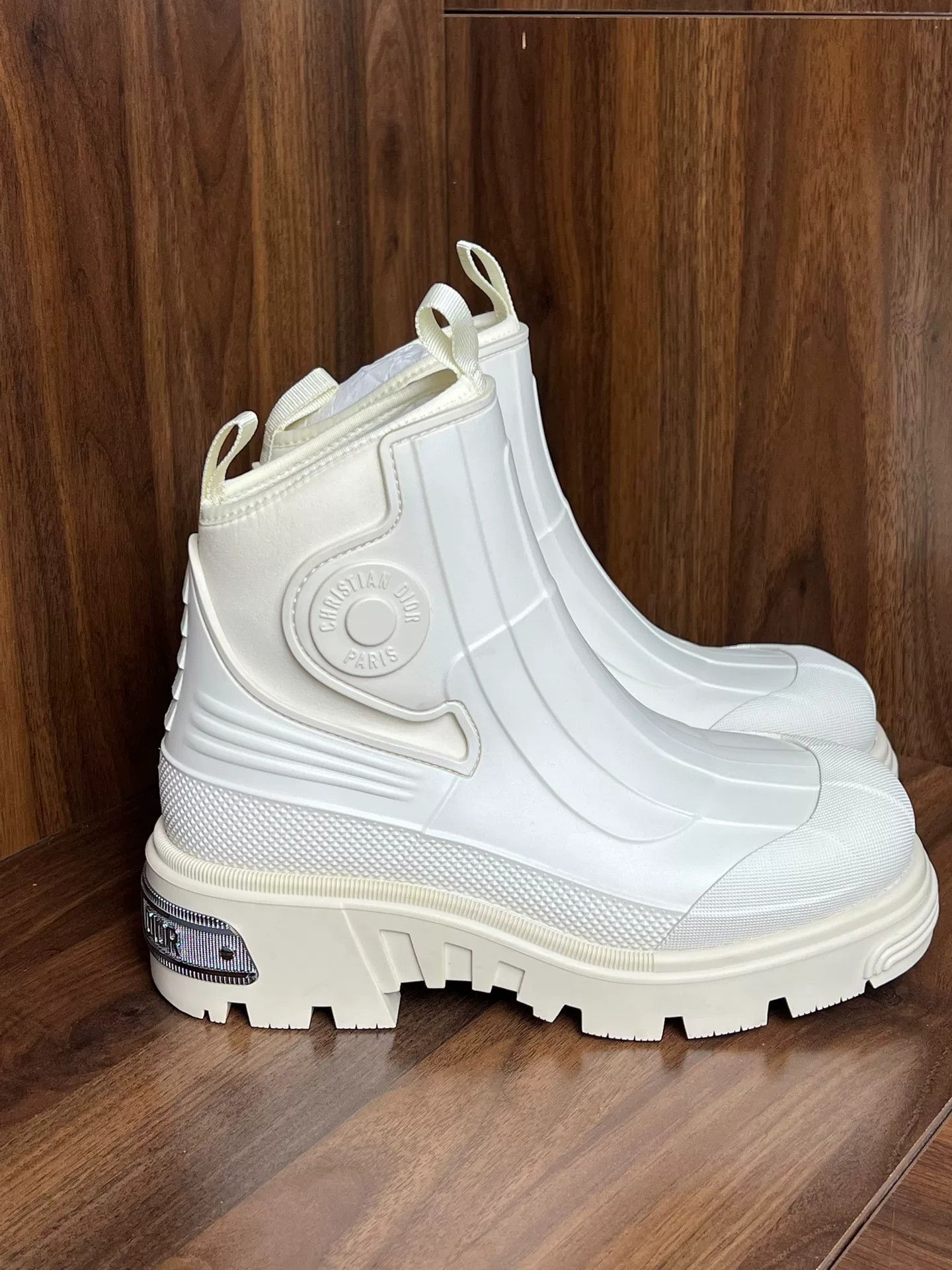 Dior Dior White Boots us_5 Women Size US 5 / IT 35 - 1 Thumbnail