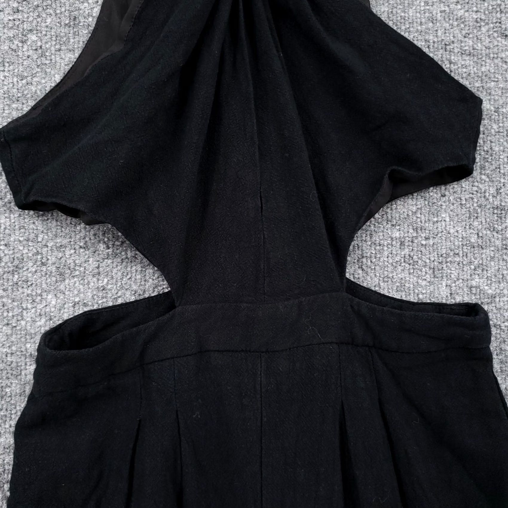 Shein Shein Jumpsuit Womens Black Size 6 One-Piece Wide-Leg Cut-Out Strap Linen Blend Size 28" / US 6 / IT 42 - 4 Thumbnail