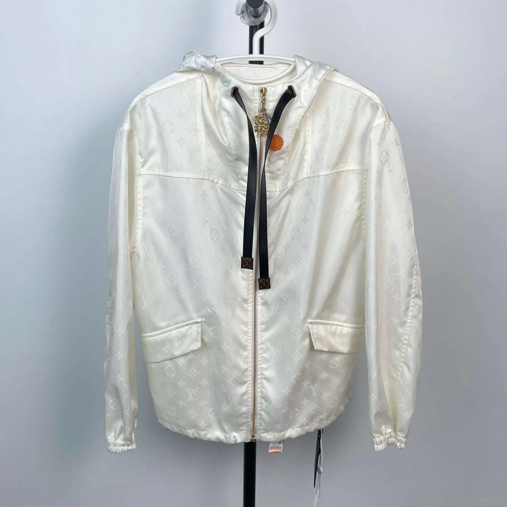 Louis Vuitton LV track jacket white 32 Size XXS / US 00 / IT 34 - 1 Thumbnail