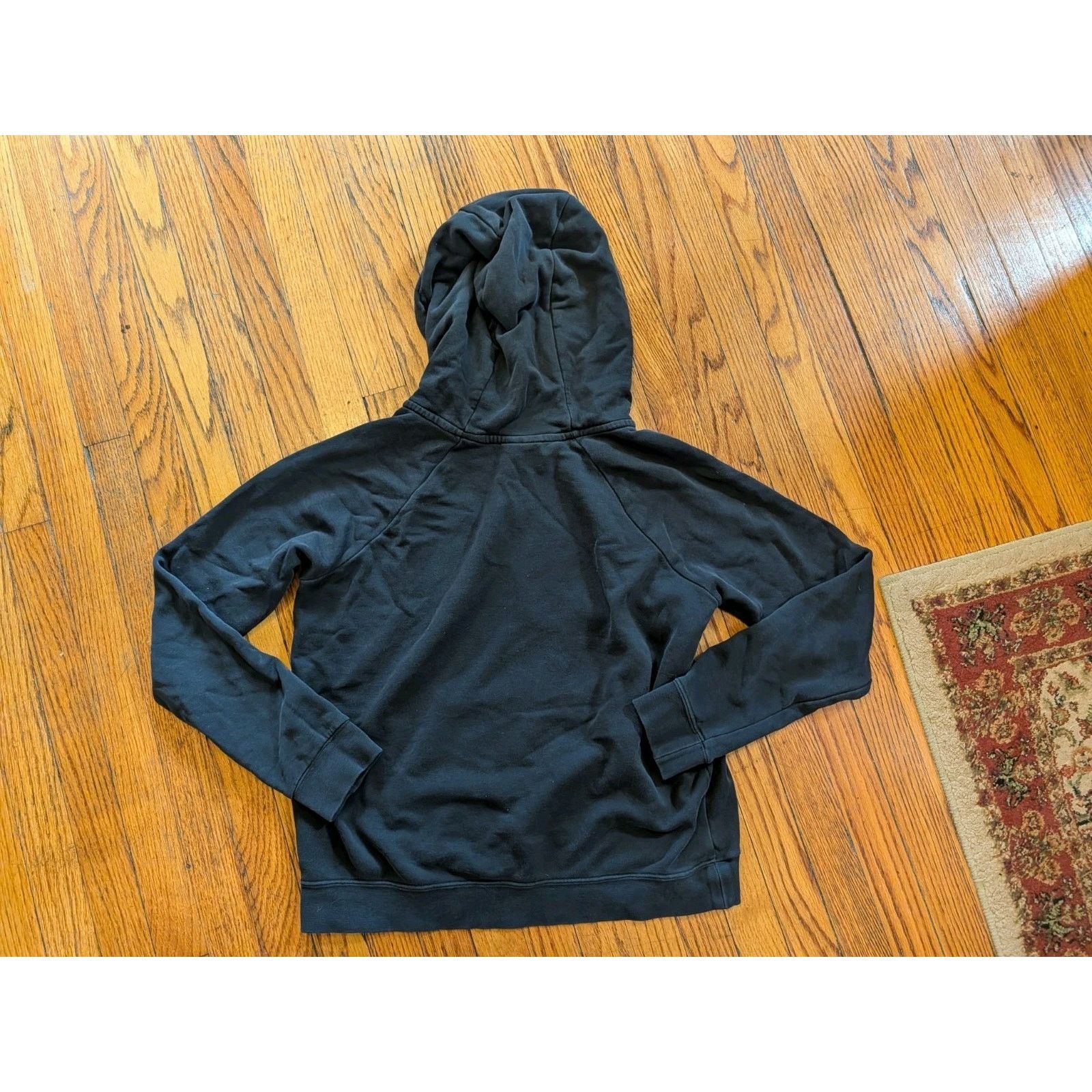Nike Nike Cropped Hoodie Sweatshirt Women's Small Black Midriff Size S / US 4 / IT 40 - 3 Thumbnail