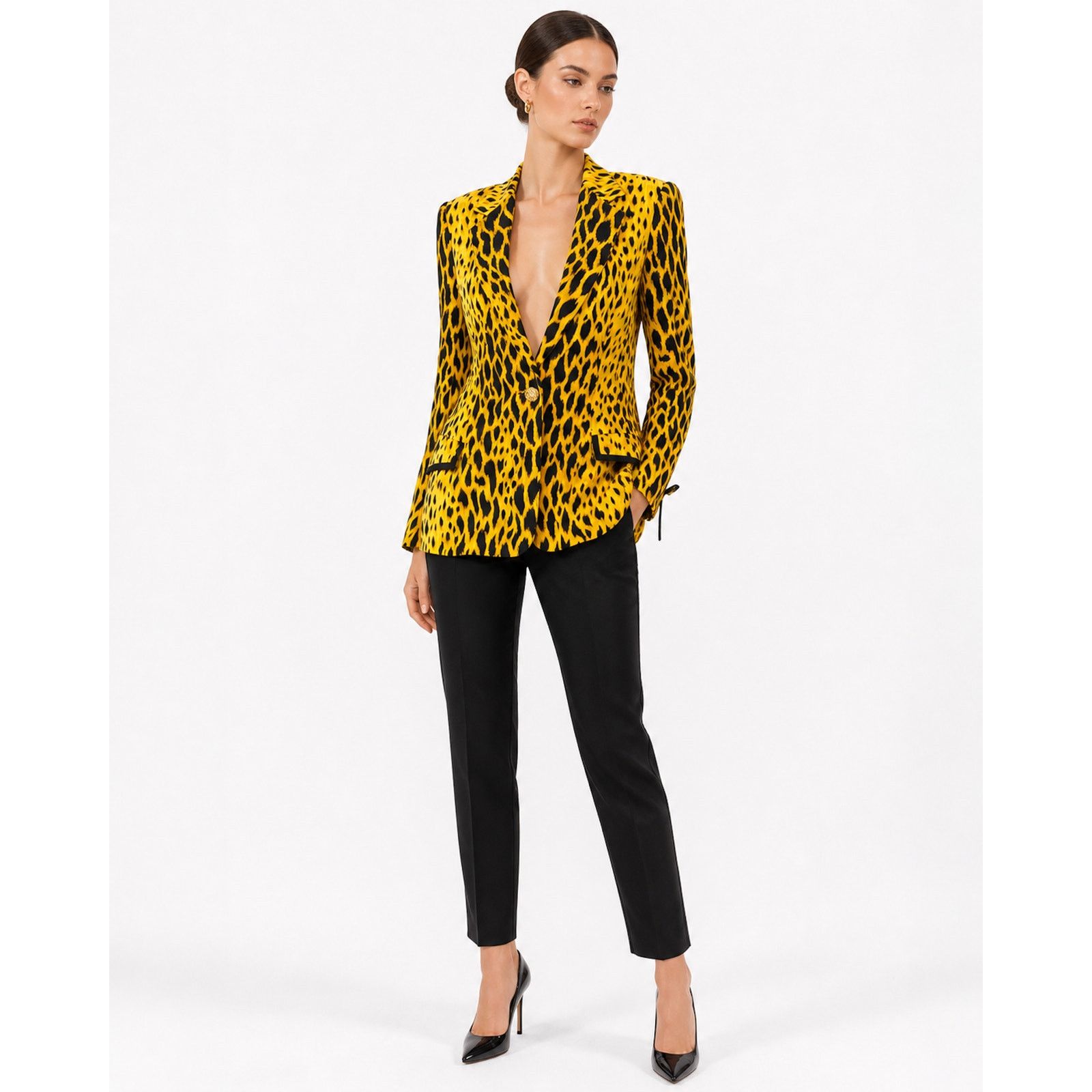 Versace × Vintage Gianni Versace Couture SS1992 Leopard Silk Blazer Size XS / US 0-2 / IT 36-38 - 1 Thumbnail