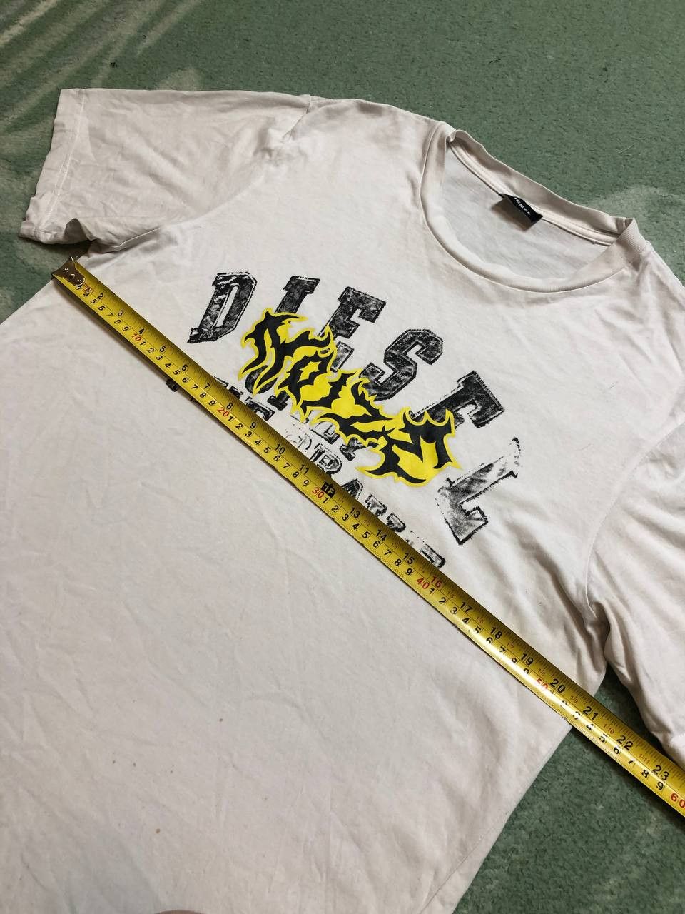 Diesel Vintage Diesel Big Y2K Logo Short Sleeve T-Shirt Size L Size US L / EU 52-54 / 3 - 16 Thumbnail