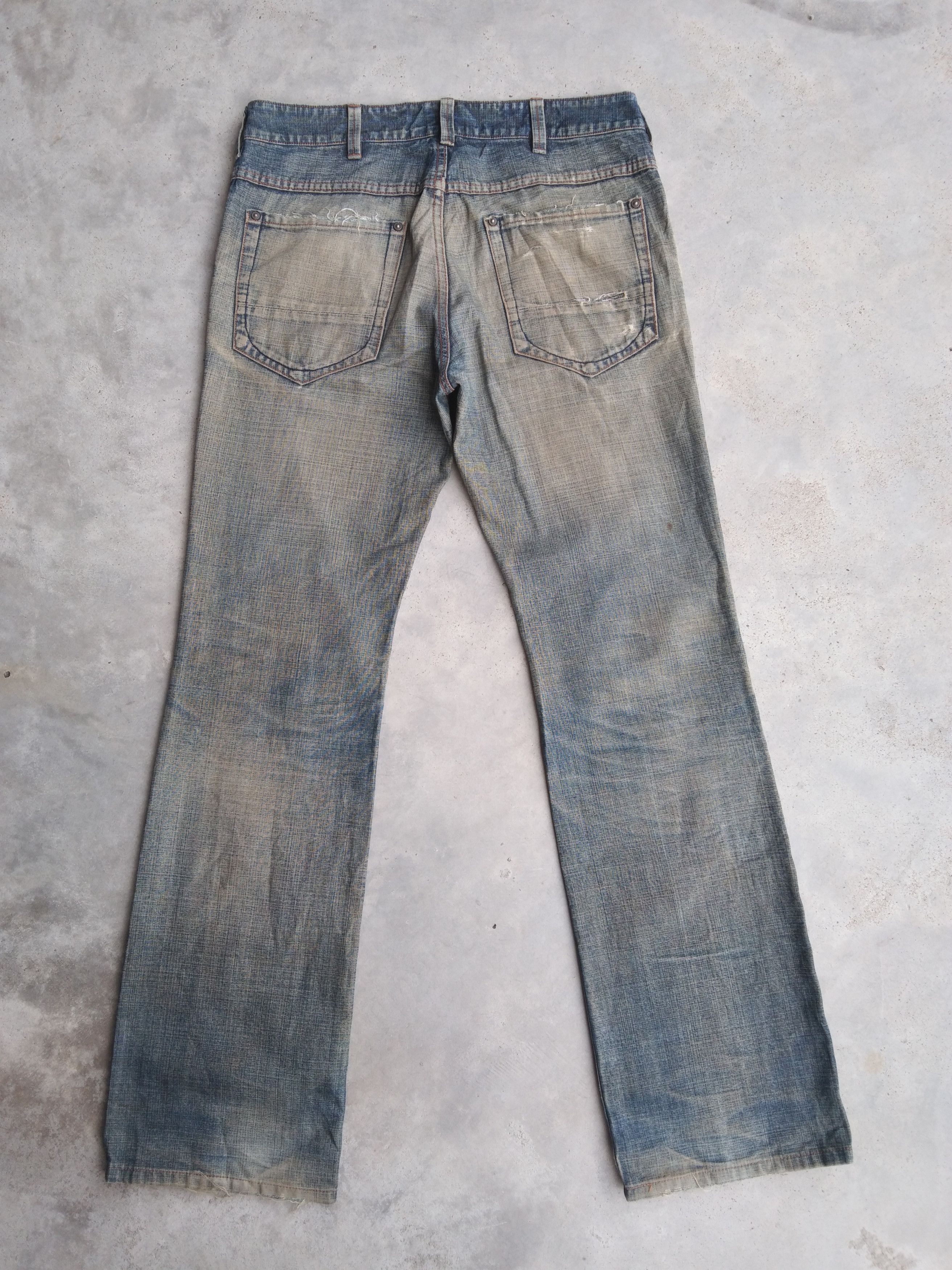 Katharine Hamnett London Vintage Katharine Hamnett London MudWash BootCut Jeans 31x32 Size US 31 - 2 Thumbnail