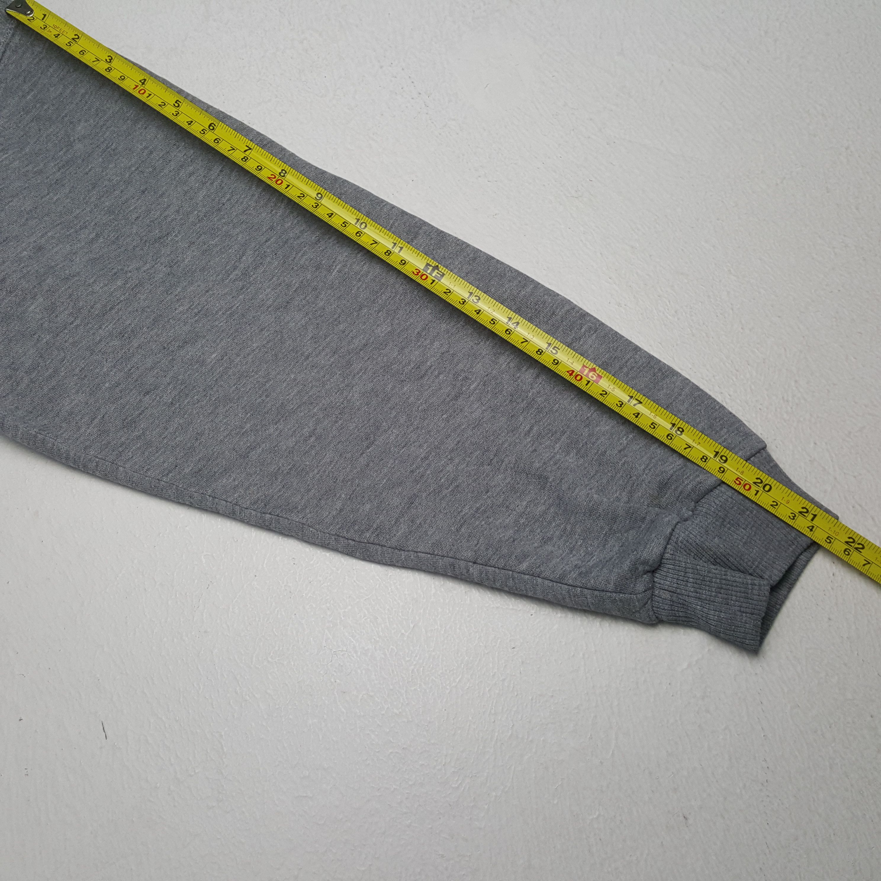 Pierre Balmain PIERRE BALMAIN Logo Spellout Design Sweatshirt C291N31 Size US L / EU 52-54 / 3 - 6 Thumbnail