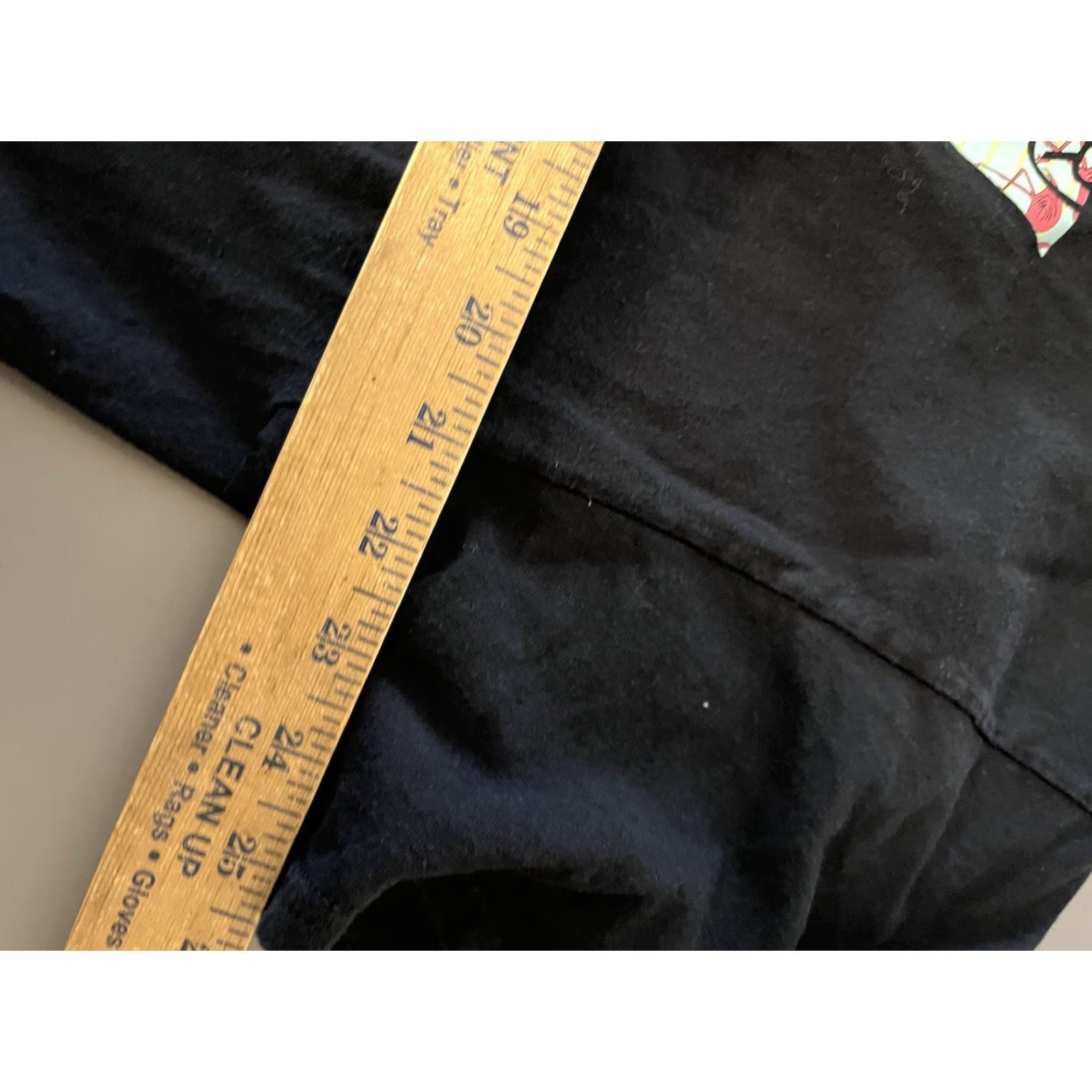 BLACK SIGN VINTAGE Levi Strauss T-Shirt Logo City Men XL Black Crew Neck Short Sleeve Cotton Graphic Print 90s Mens Size US XL / EU 56 / 4 - 5 Thumbnail