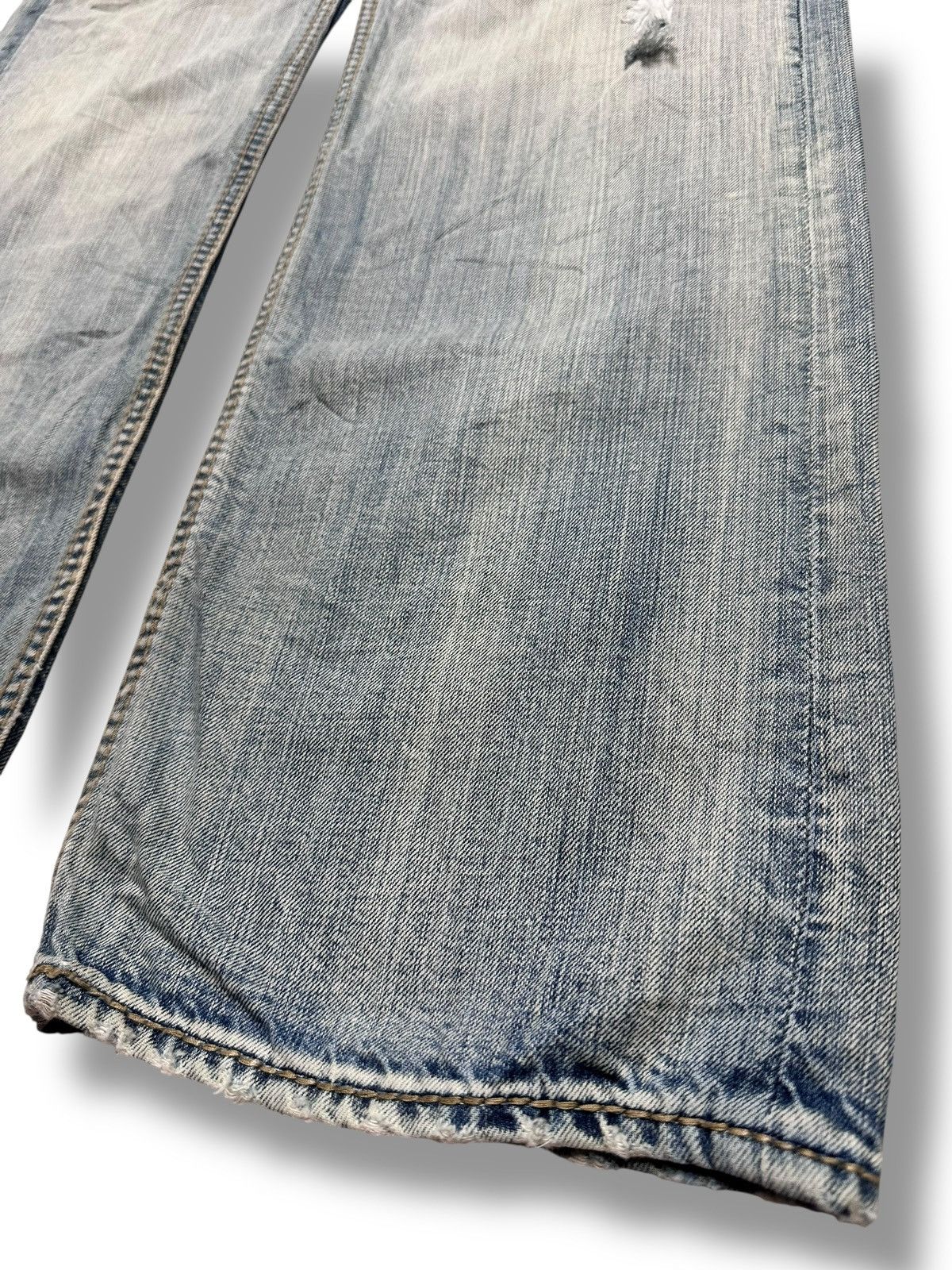 Guess Guess Vintage Distressed Ripped Straight Leg Jean With Faded Size US 36 / EU 52 - 17 Thumbnail