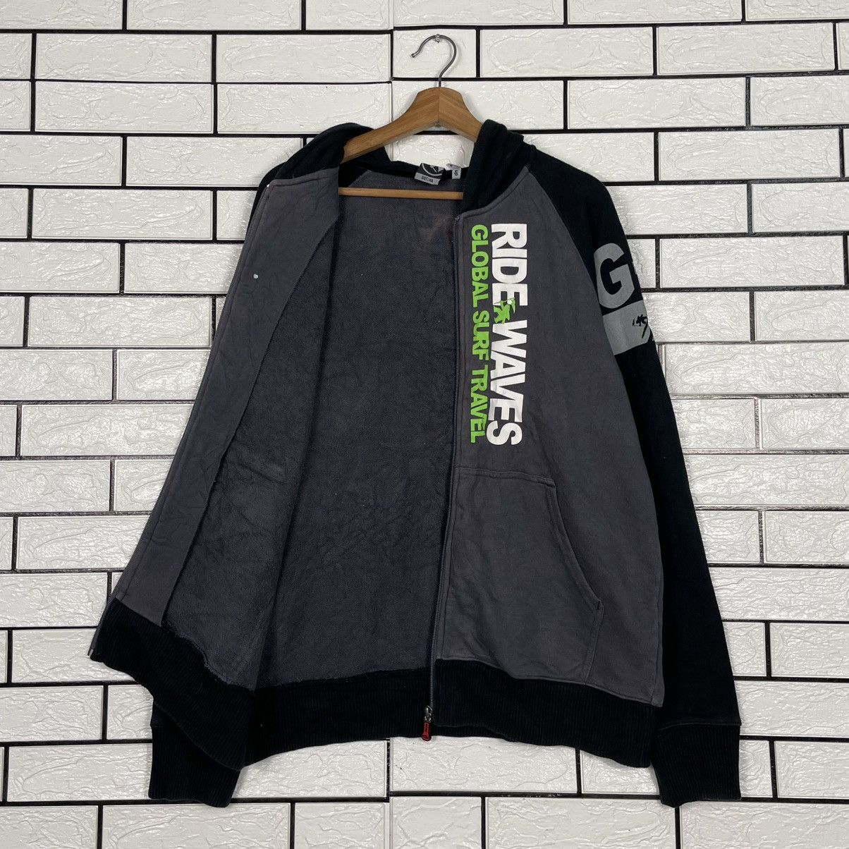 Gotcha Gotcha Zipper Hoodie Size US L / EU 52-54 / 3 - 10 Thumbnail