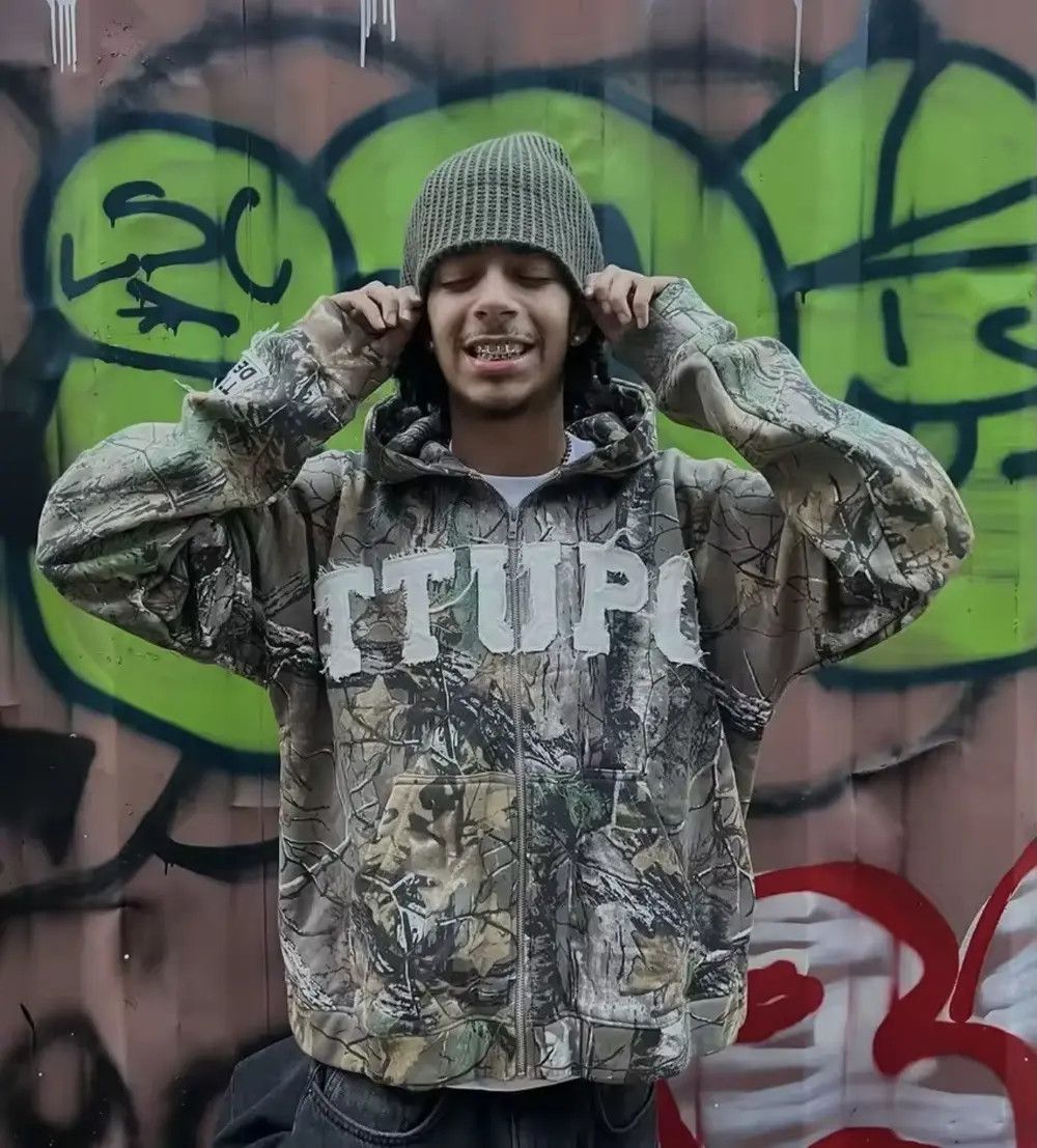 Japanese Brand Camouflage Embroidered Letter Zipper Hoodies Size US XL / EU 56 / 4 - 6 Thumbnail
