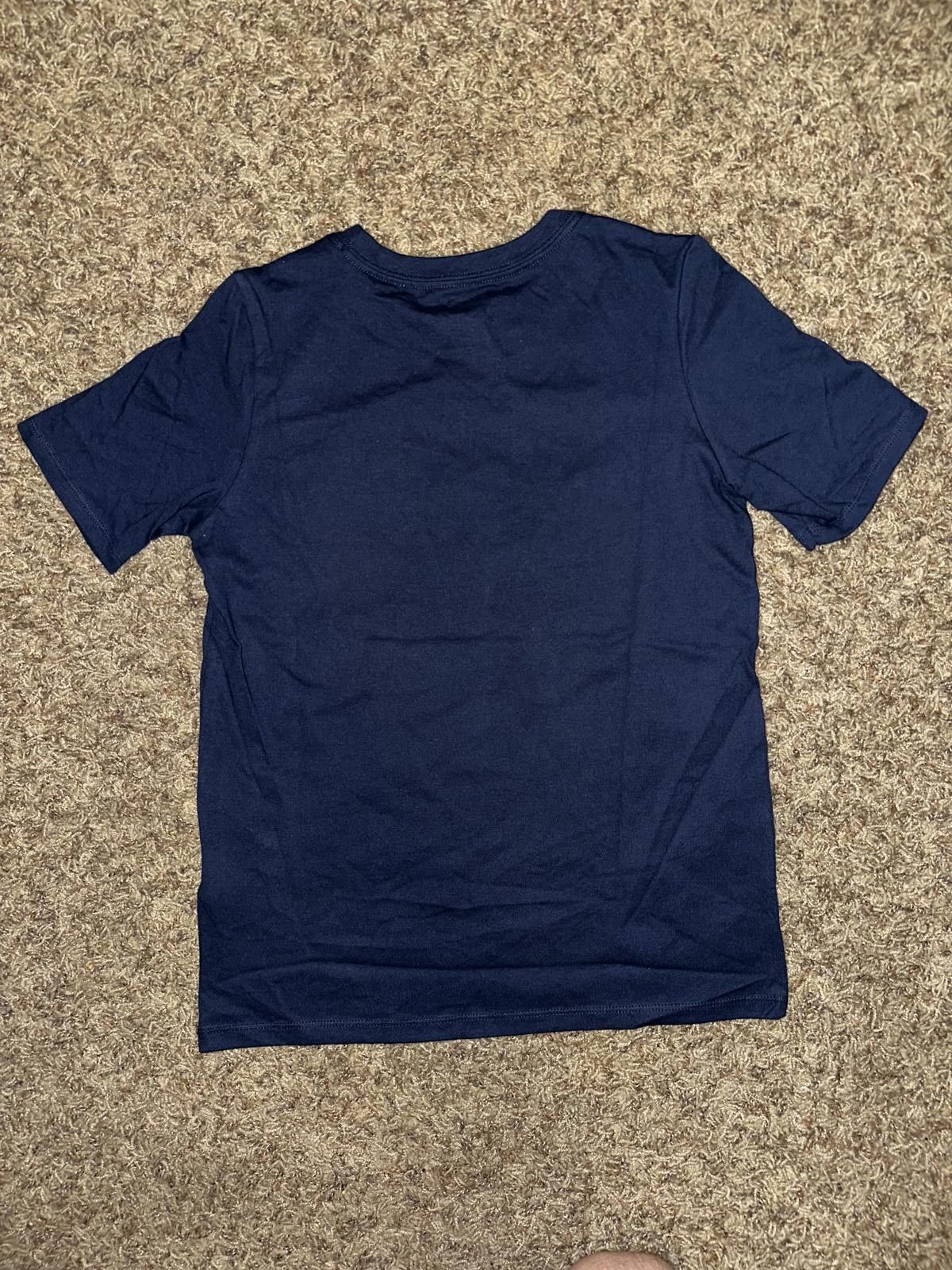 Nike Nike Big Kids (Boy’s) NBA Memphis Grizzlies Graphic T-Shirt Size US XXS / EU 40 - 7 Thumbnail