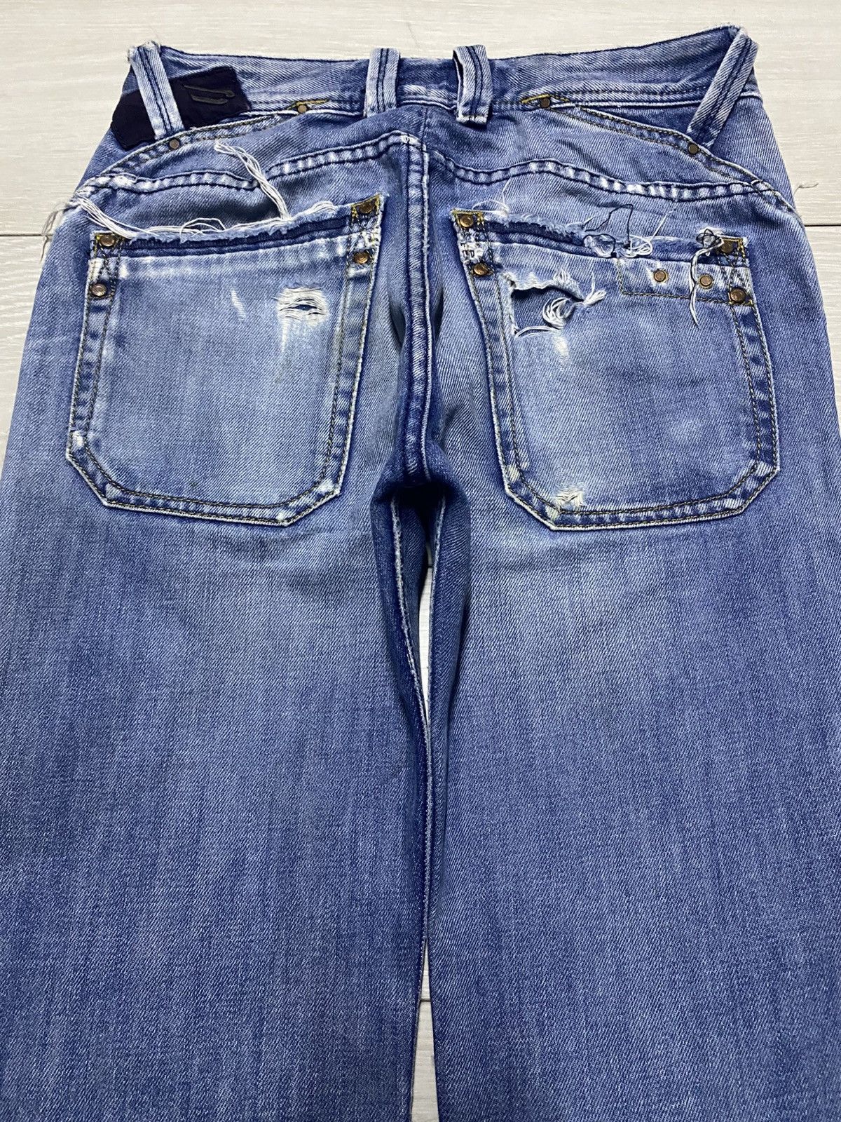Diesel Black Gold Vintagw Diesel Italy Faded Wash Distressed Loose Jeans Size US 29 - 4 Thumbnail