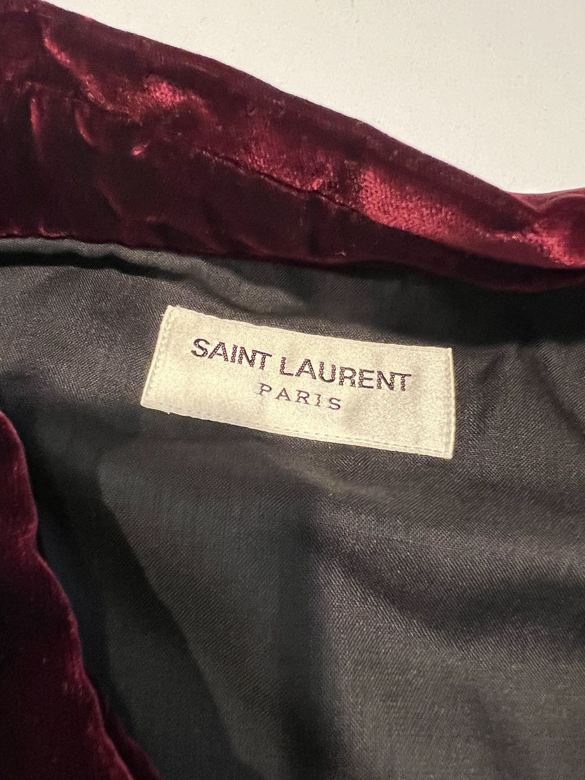 Saint Laurent Paris Saint Laurent men’s gold trim velvet shirt. 16.5/42. $1290 Size US L / EU 52-54 / 3 - 11 Thumbnail