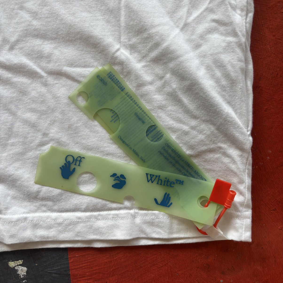 Off-White OFF-WHITE 70s Type Logo cotton t-shirt Size US M / EU 48-50 / 2 - 6 Thumbnail
