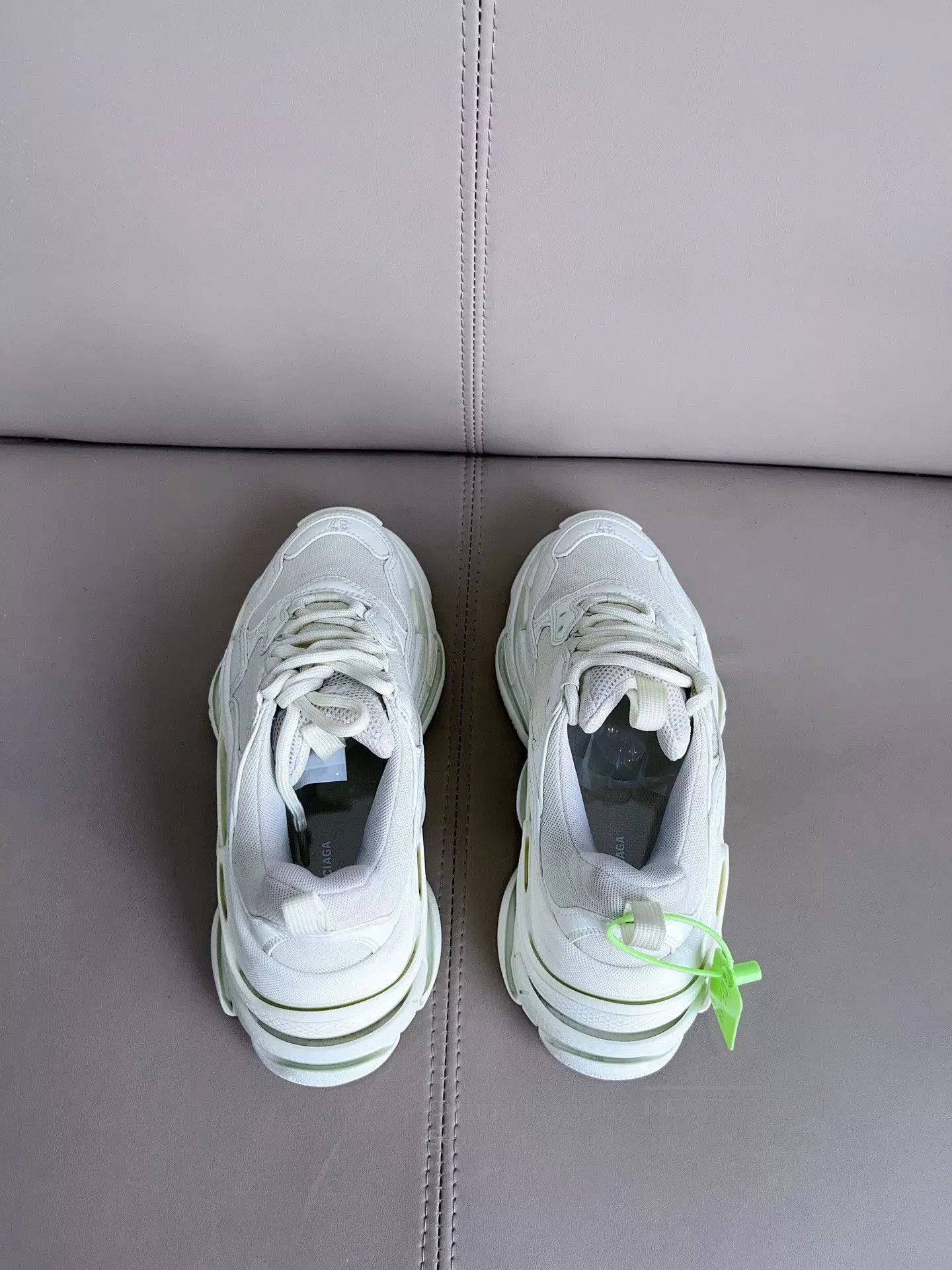 Balenciaga Balenciaga Triple S Sneakers. Size US 6 / IT 36 - 5 Thumbnail