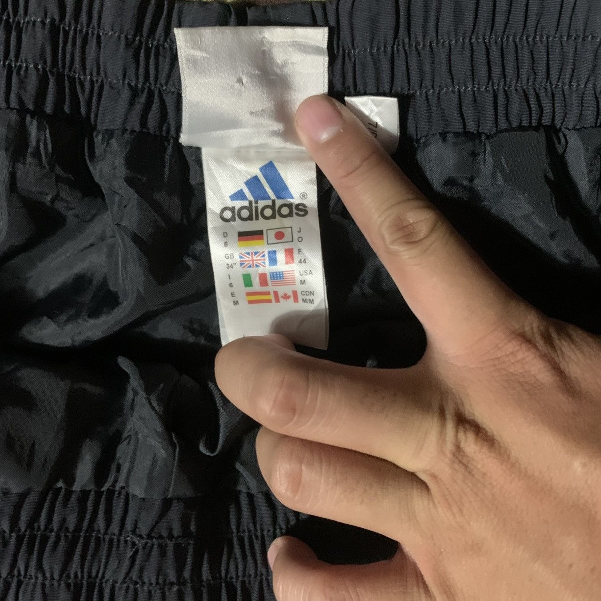 Adidas Vintage Adidas Parachute Pants Size US 32 / EU 48 - 7 Thumbnail