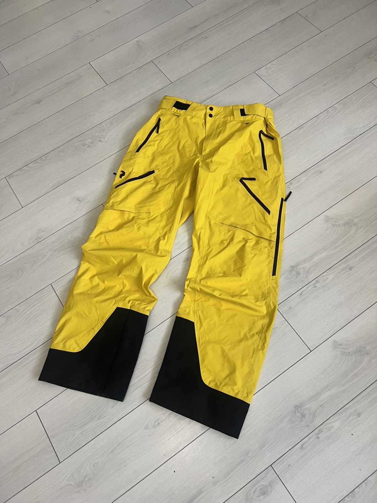 Peak Performance Peak Perfomance Gorpcore Outdoor Ski Winbreaker Pants Size US 36 / EU 52 - 1 Thumbnail