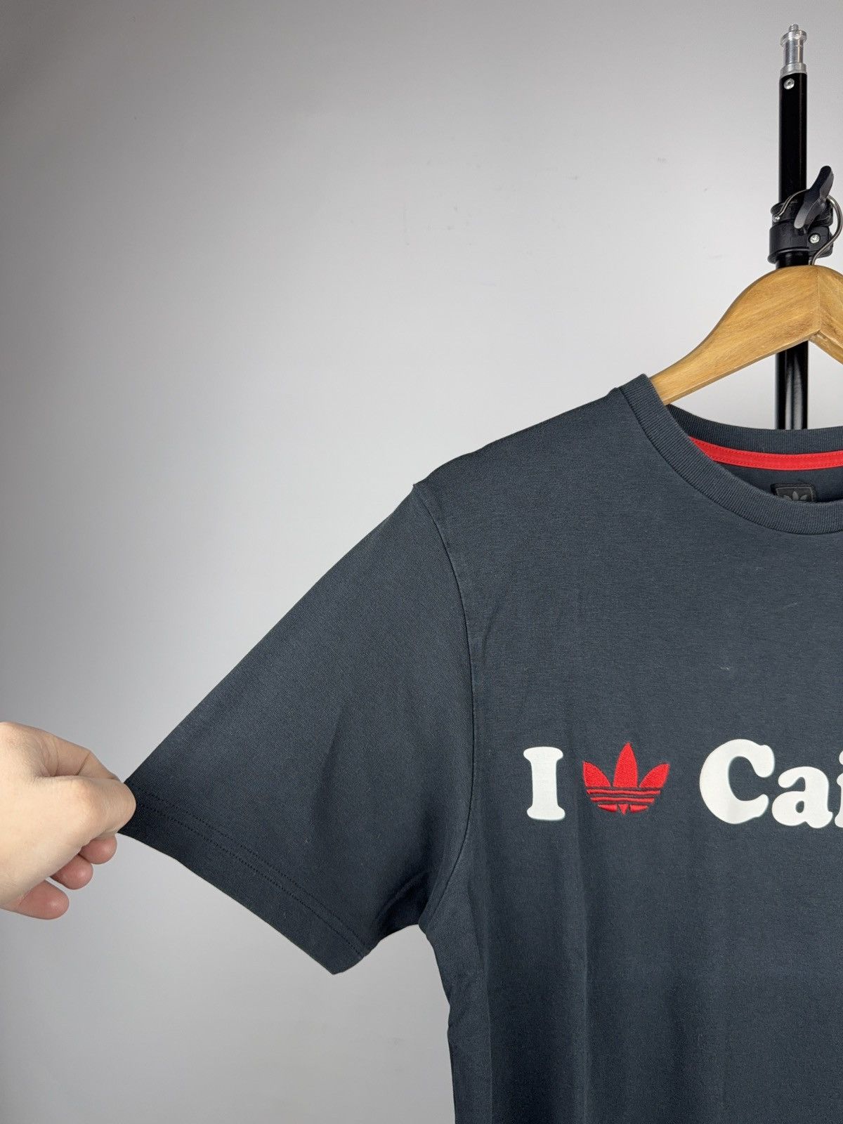 Adidas 00s Adidas Originals I Love Cairo Graphic T-Shirt Grey Size US S / EU 44-46 / 1 - 4 Thumbnail