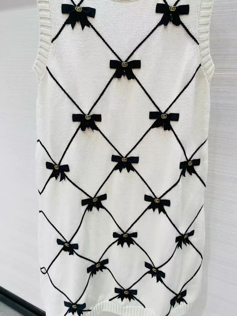 Gucci GucciSilk bow embroidered logo knitted dress 2503-Nextarrow Size S / US 4 / IT 40 - 4 Thumbnail