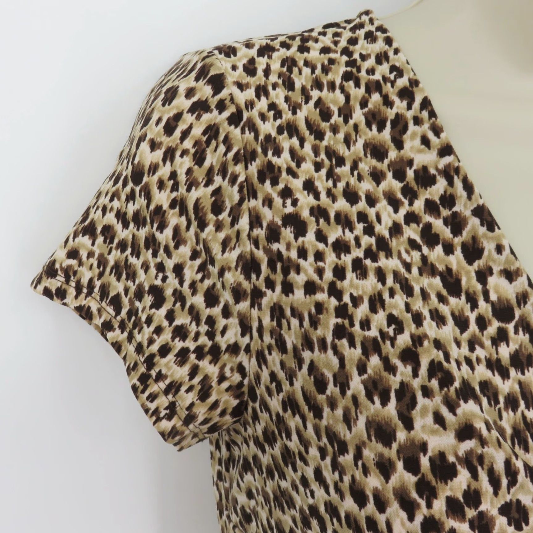 Chaps Chaps Blouse Shirt Women Small Leopard Cheetah Animal Print V-Neck Short Sleeve Pullover Casual Modern Regular Fit Brown Daywear - Womens Size S / US 4 / IT 40 - 4 Thumbnail